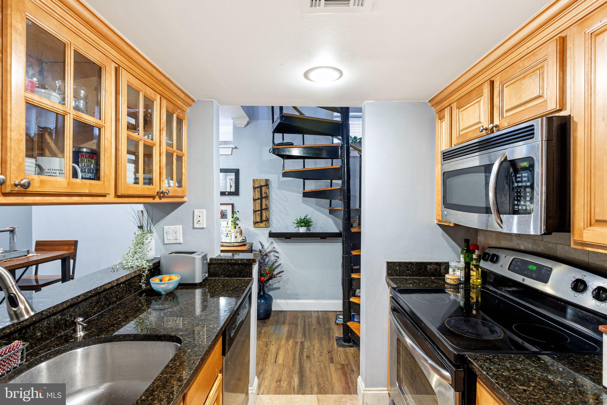 SPRING GARDEN - Residential