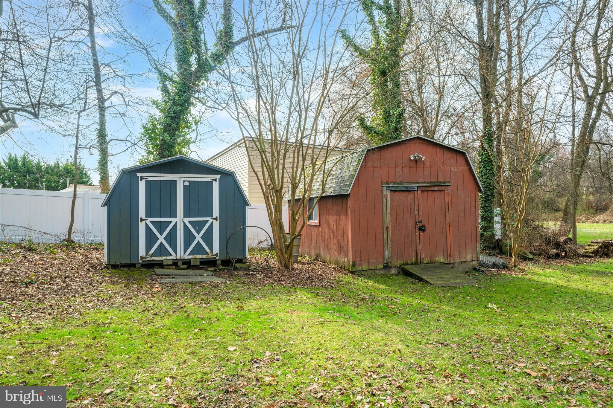 HOME ACRES - Residential