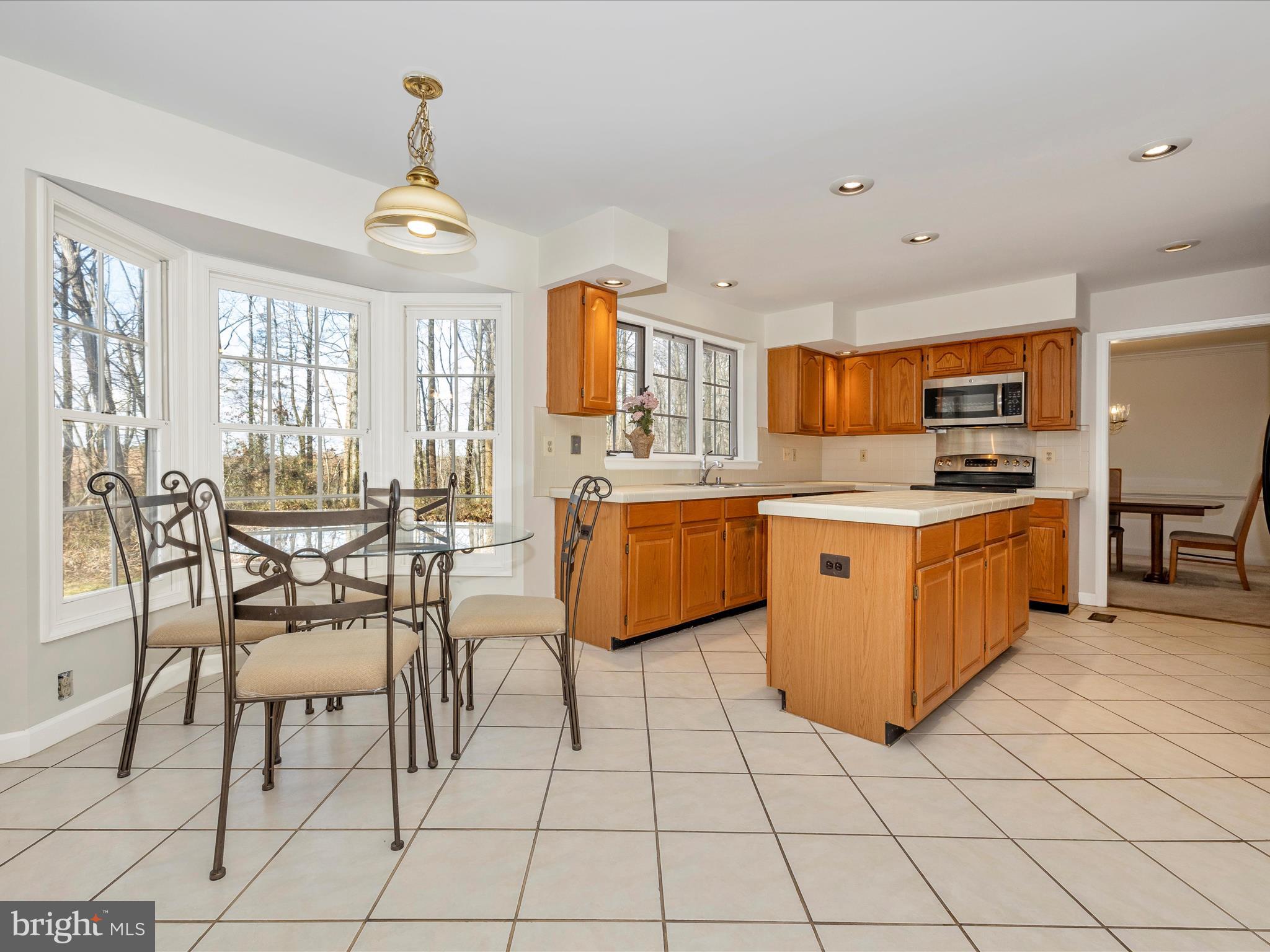 SAYBROOKE - Residential