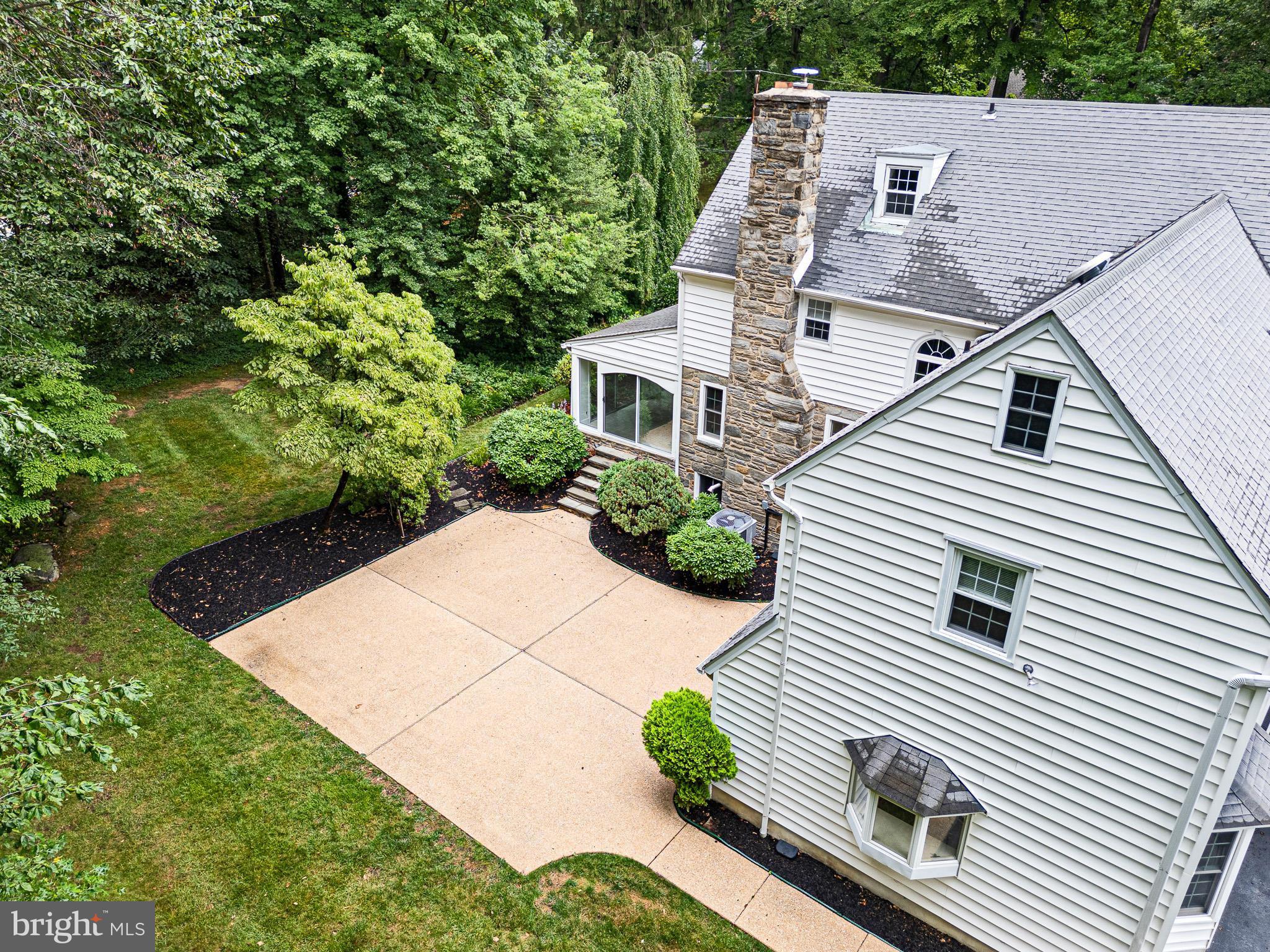 WESTWOOD MANOR - Residential