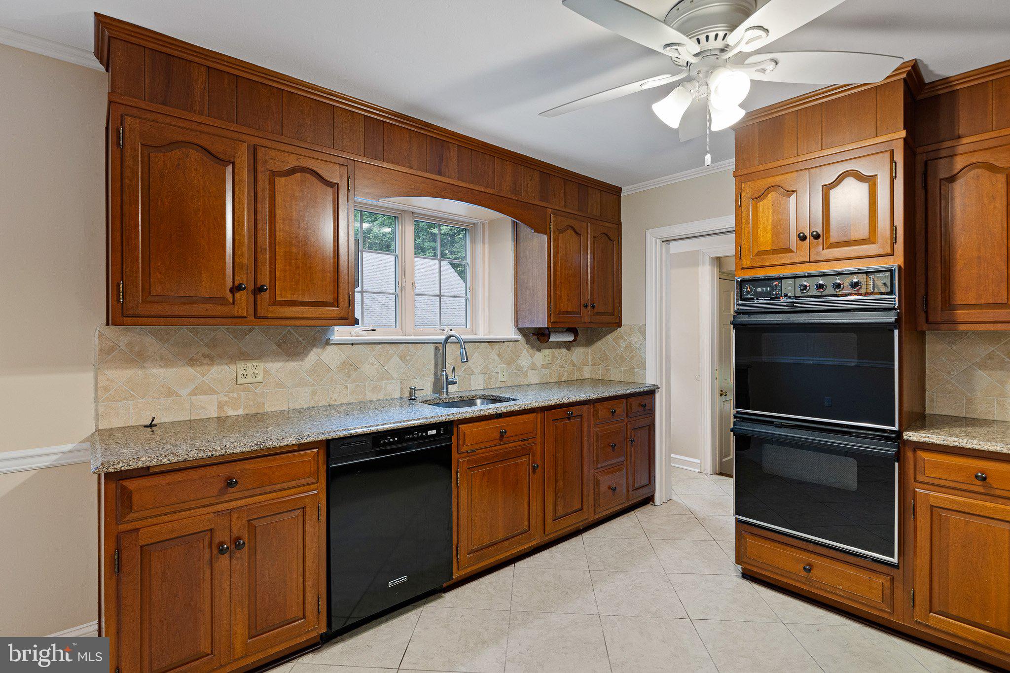 WESTWOOD MANOR - Residential