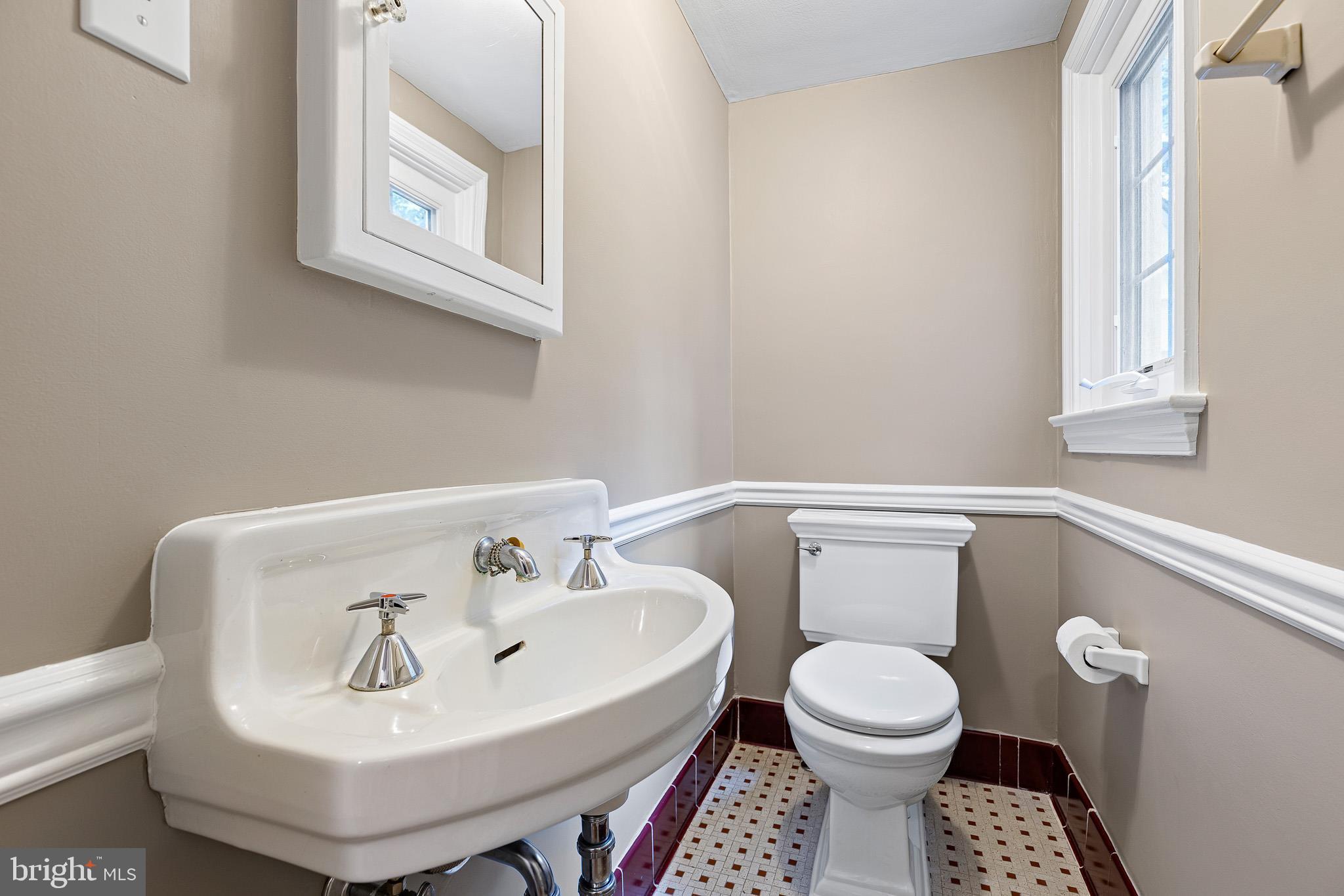 WESTWOOD MANOR - Residential