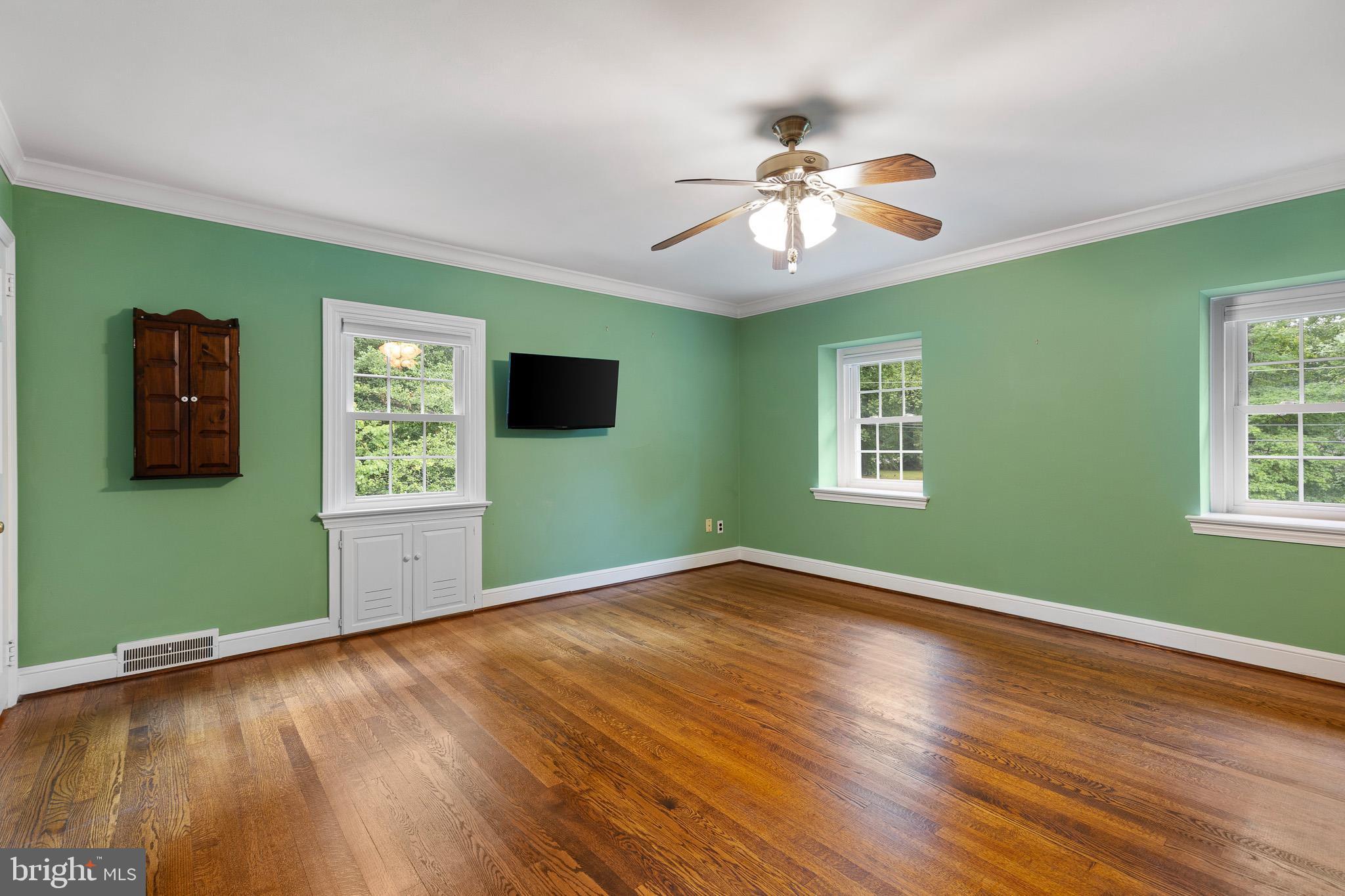 WESTWOOD MANOR - Residential