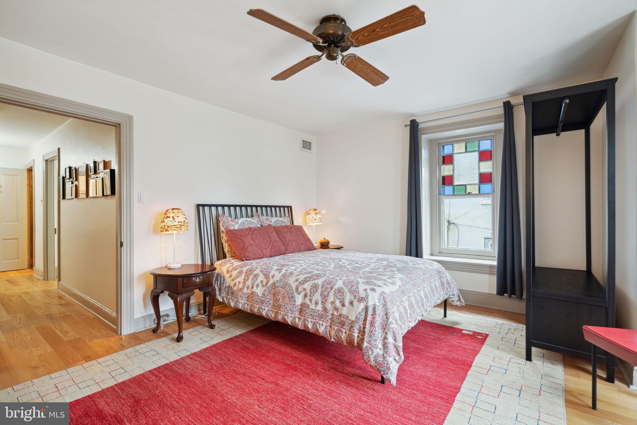 ROXBOROUGH - Residential