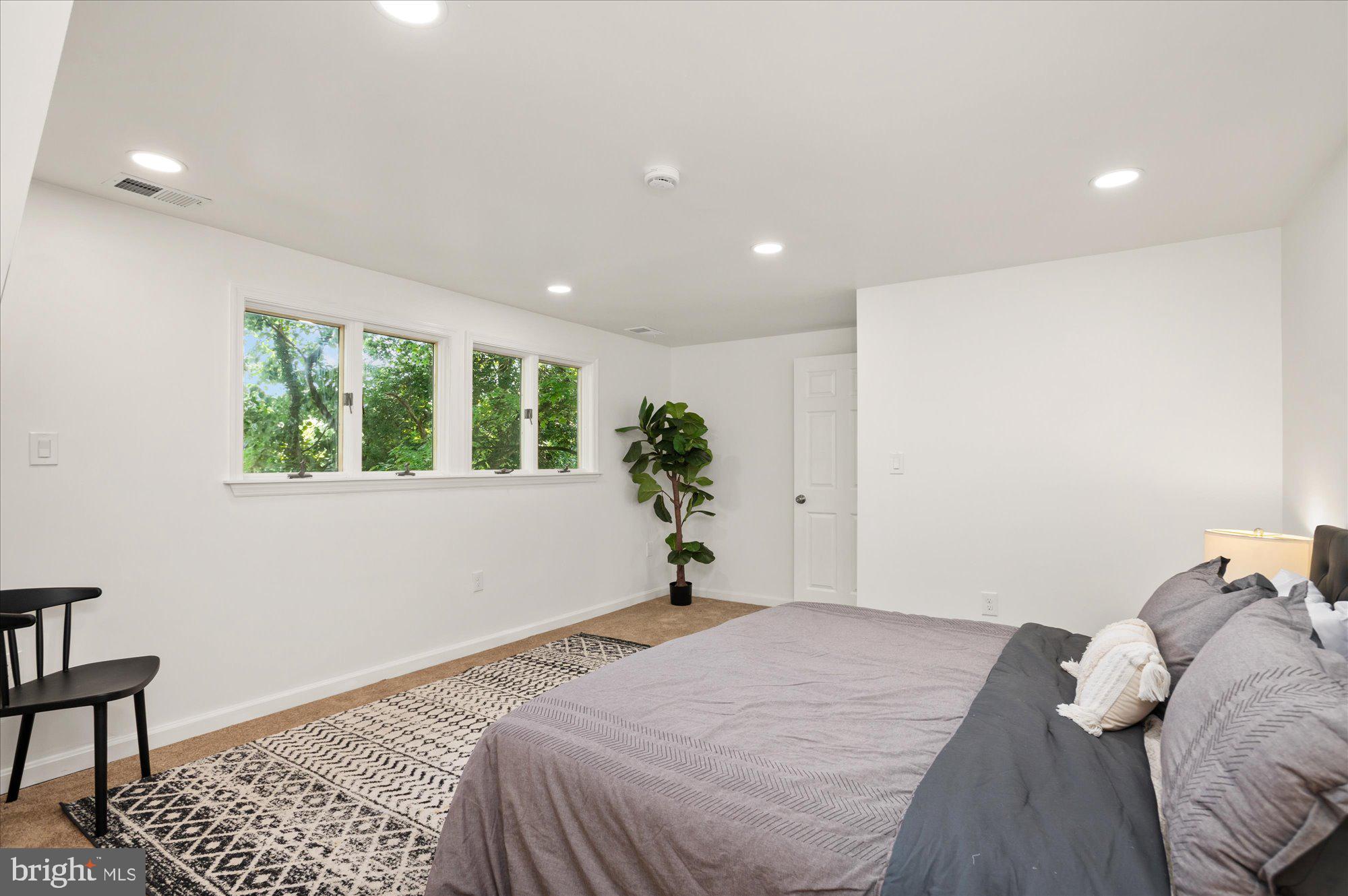 TAKOMA PARK - Residential
