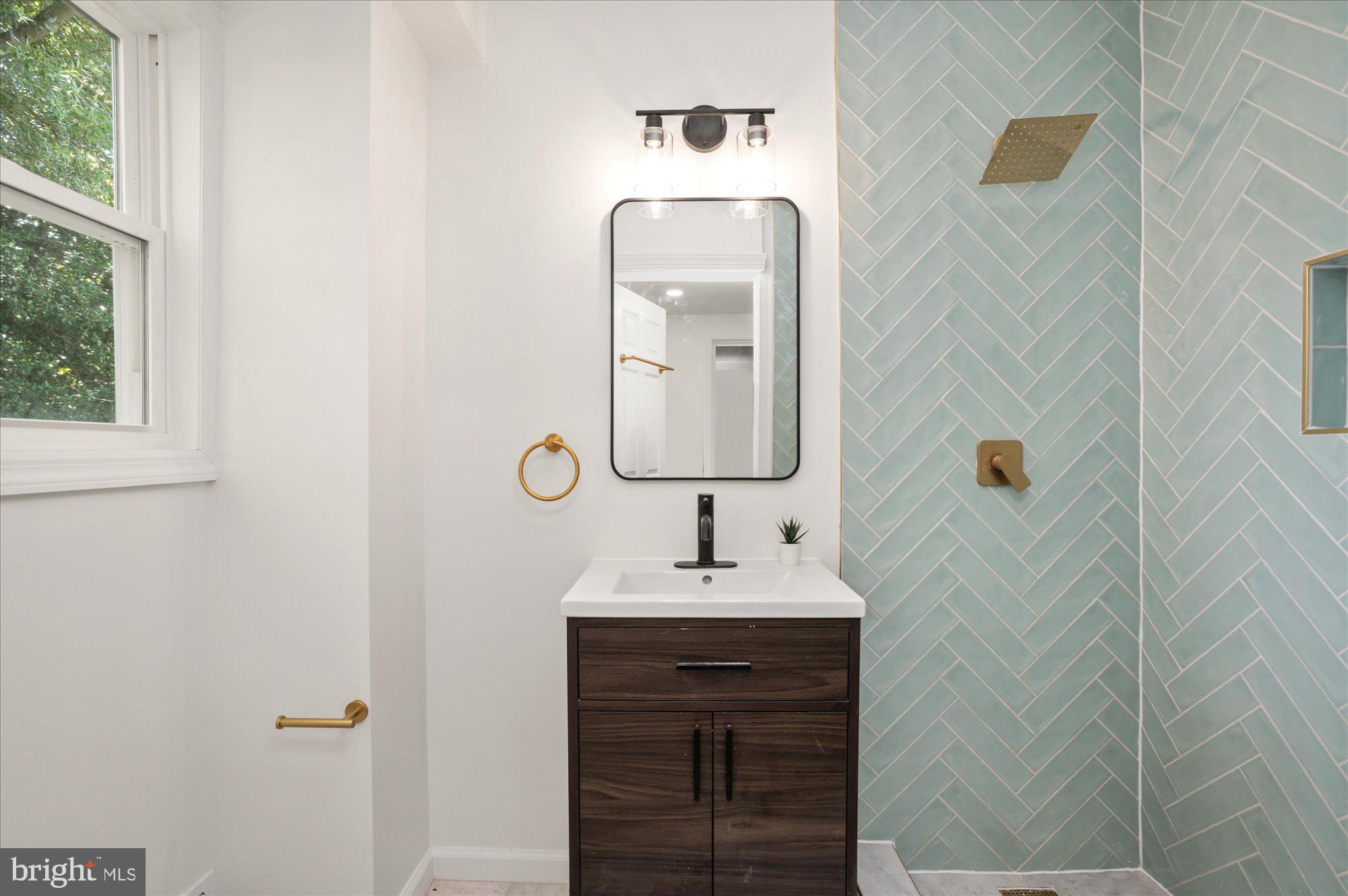 TAKOMA PARK - Residential