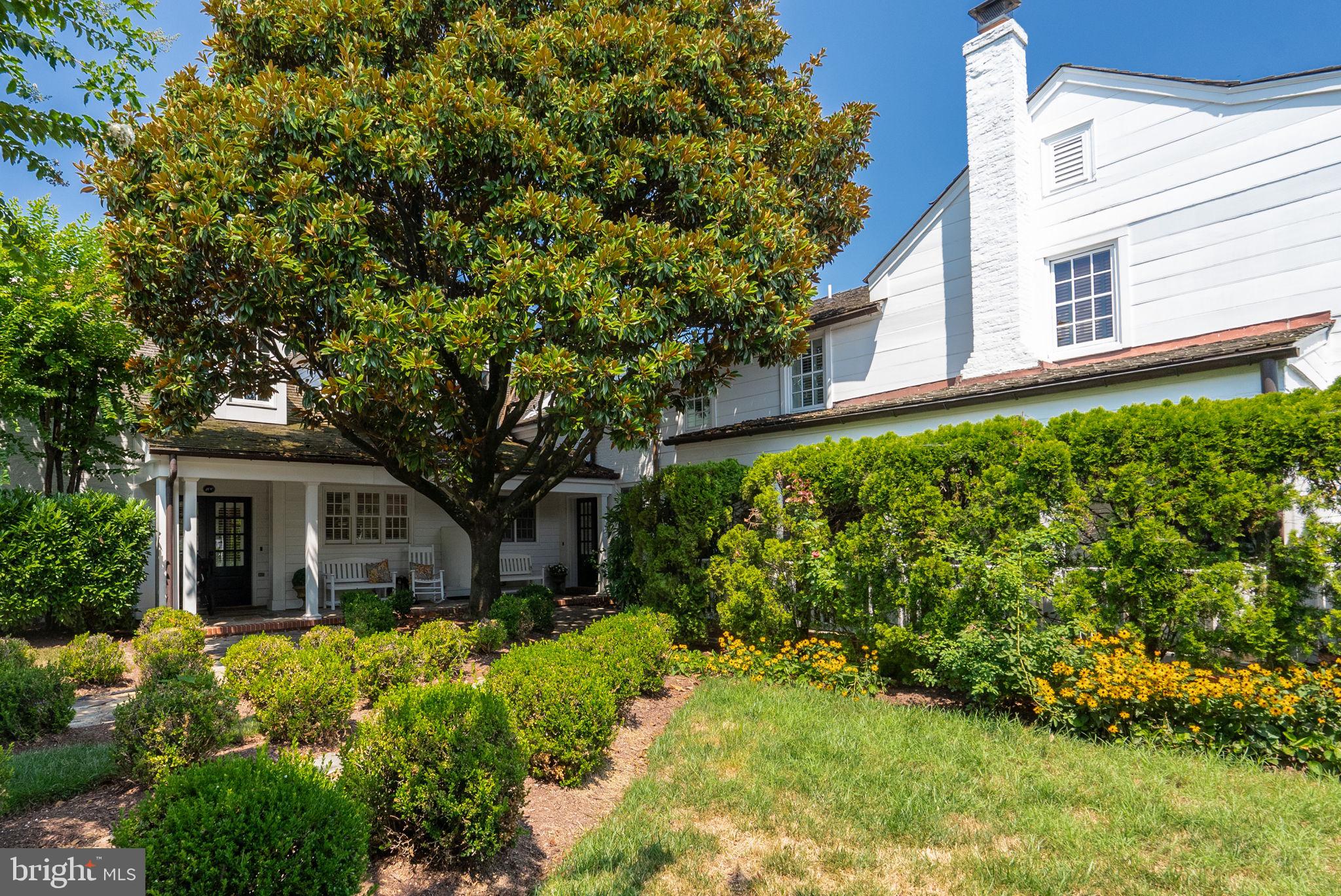 GENERAL WASHINGTON CLUB - Residential
