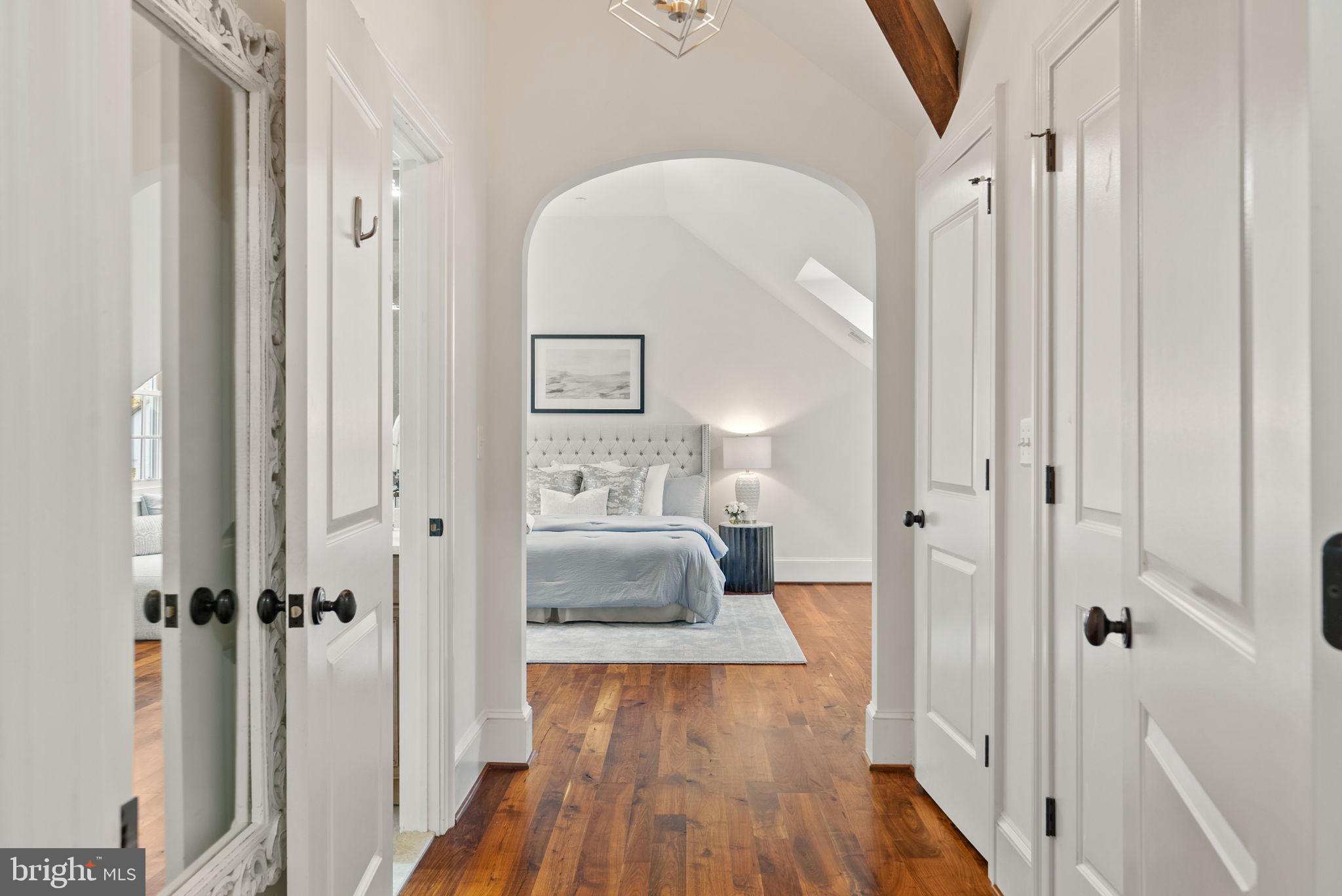 GENERAL WASHINGTON CLUB - Residential