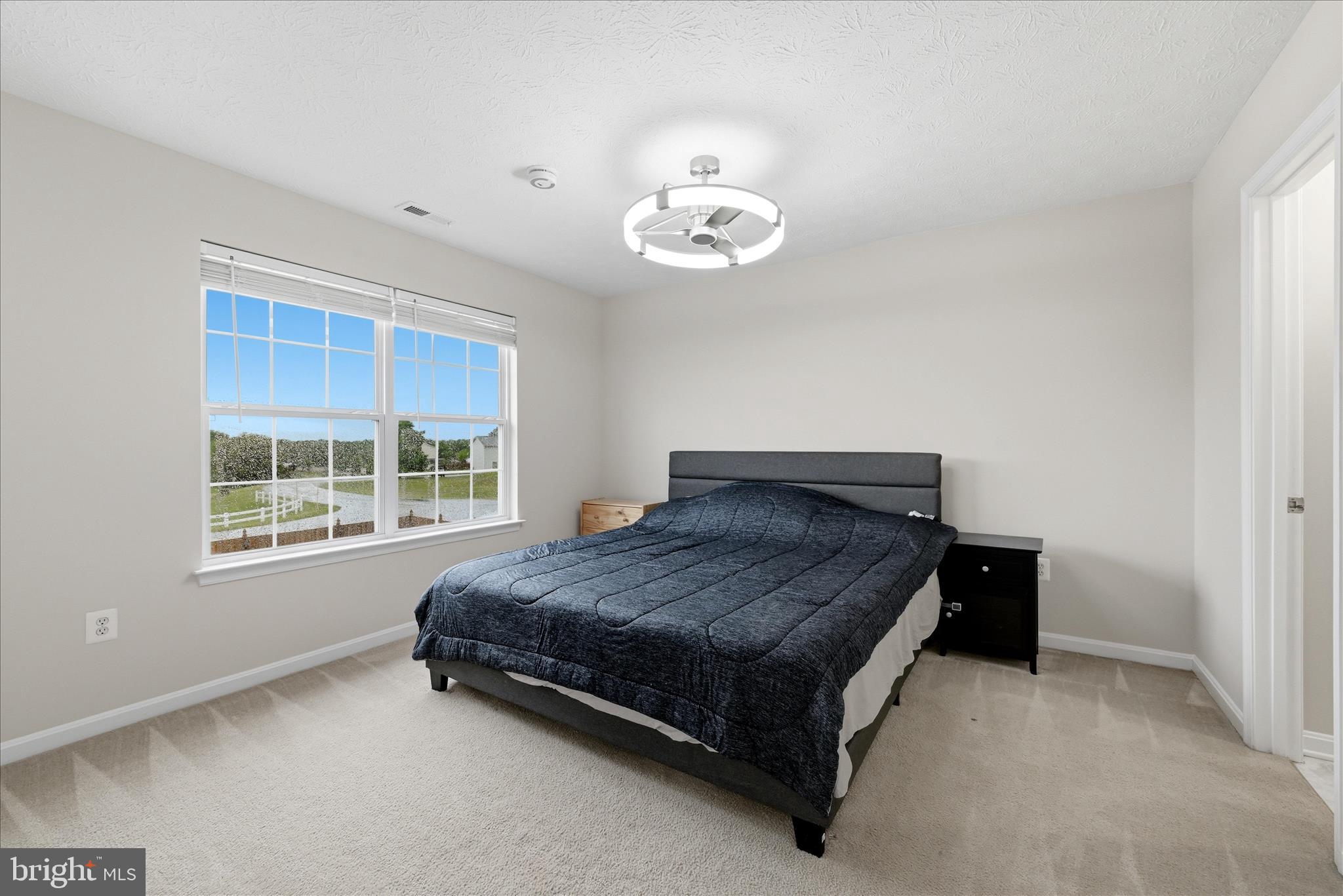 LAKEVIEW TOWNHOUSES - Residential