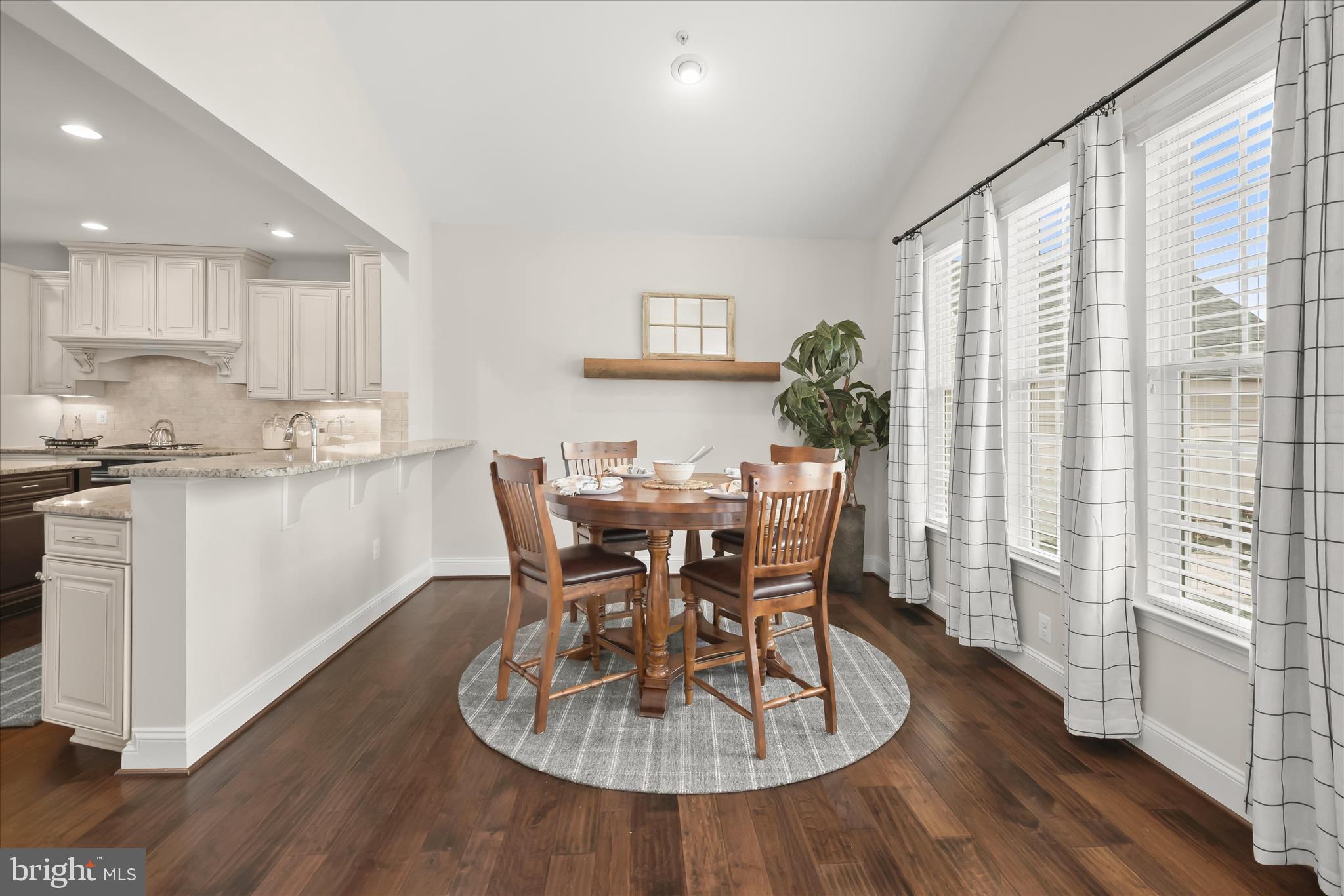 MAPLE LAWN - Residential