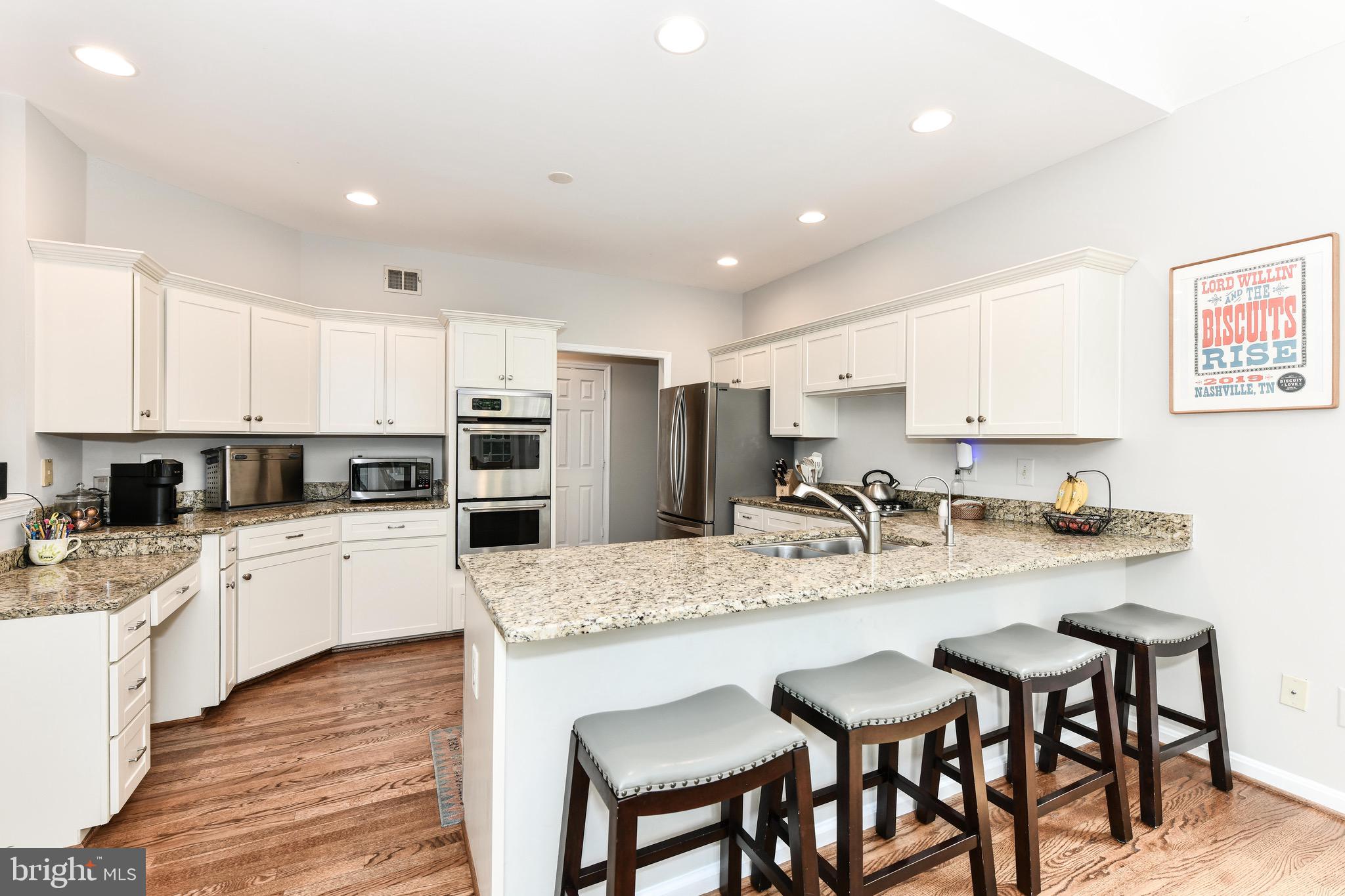 ASHBURN FARM - Residential