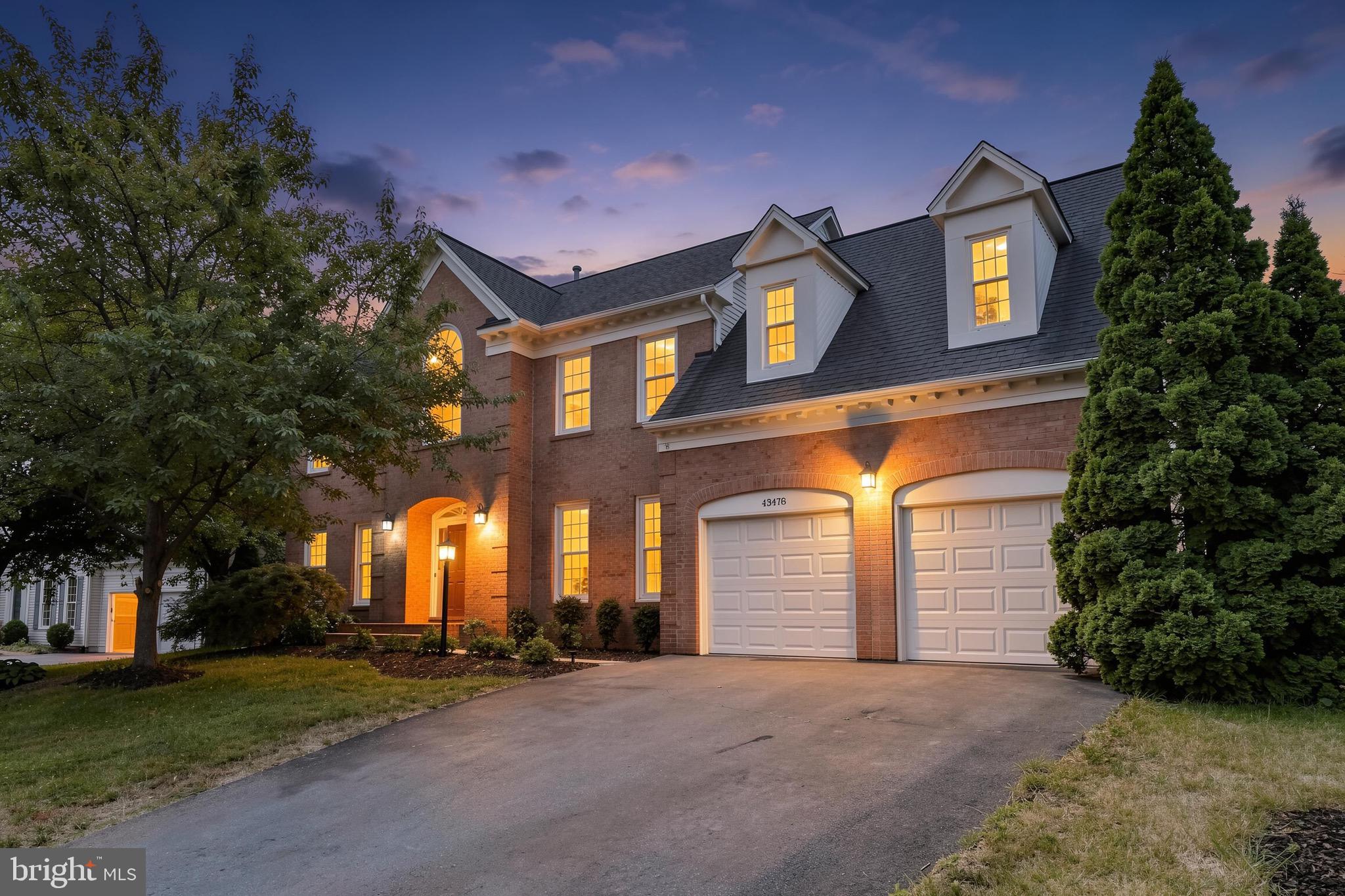 ASHBURN FARM - Residential