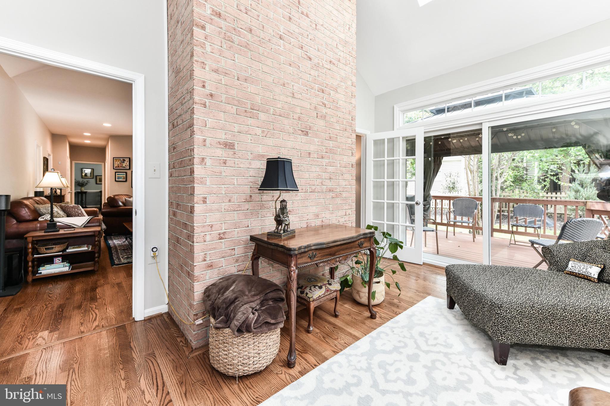 ASHBURN FARM - Residential