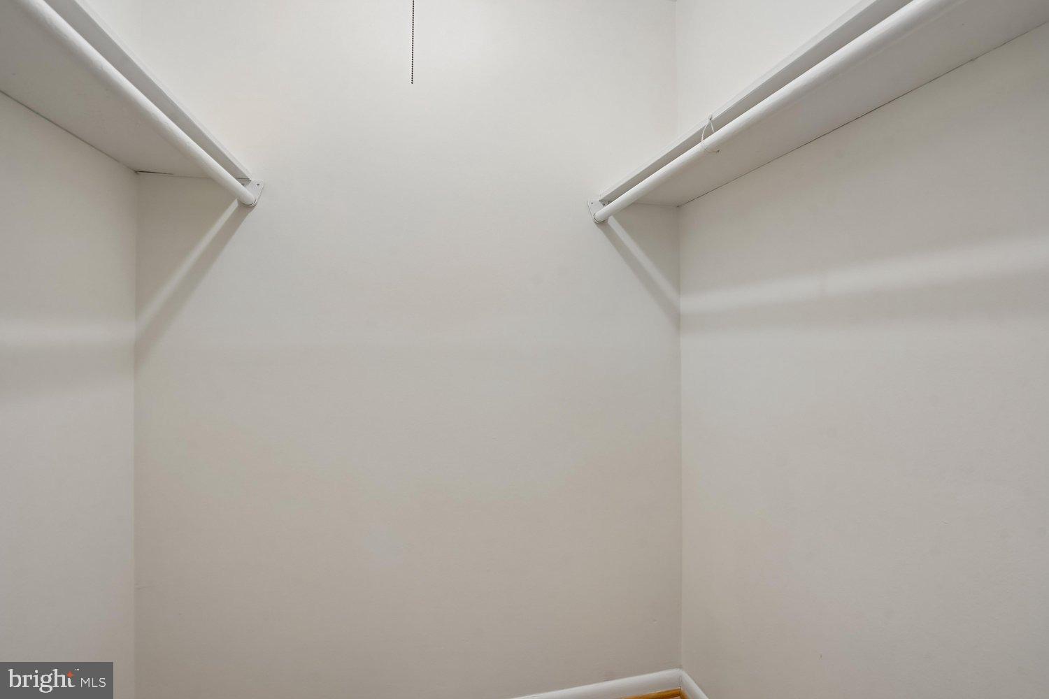IVYMOUNT COURT - Residential