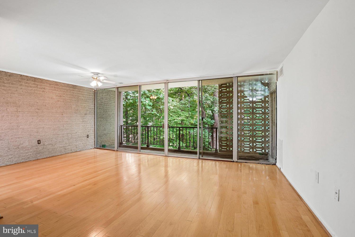 IVYMOUNT COURT - Residential