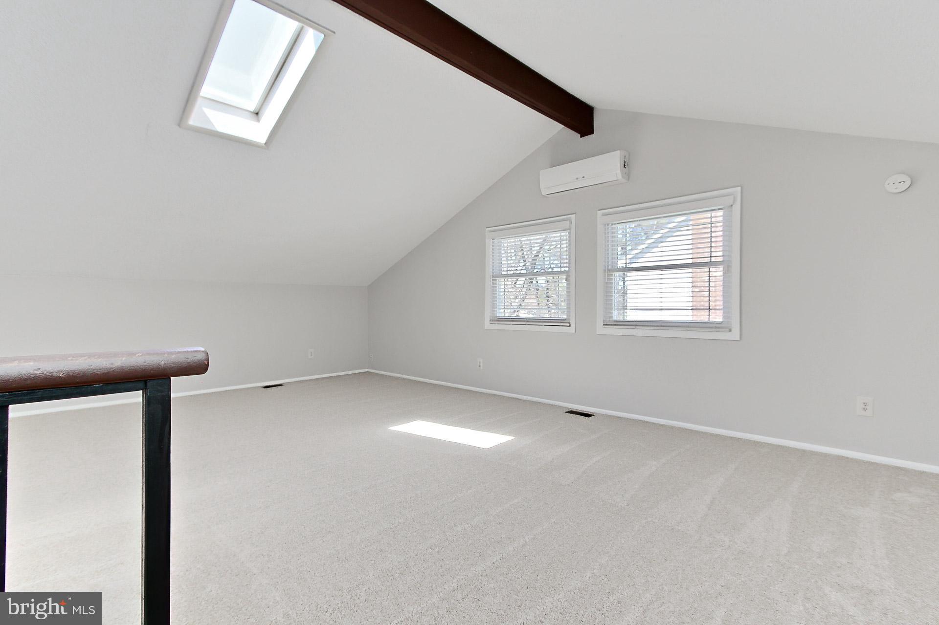 SUGARLAND WEST - Residential