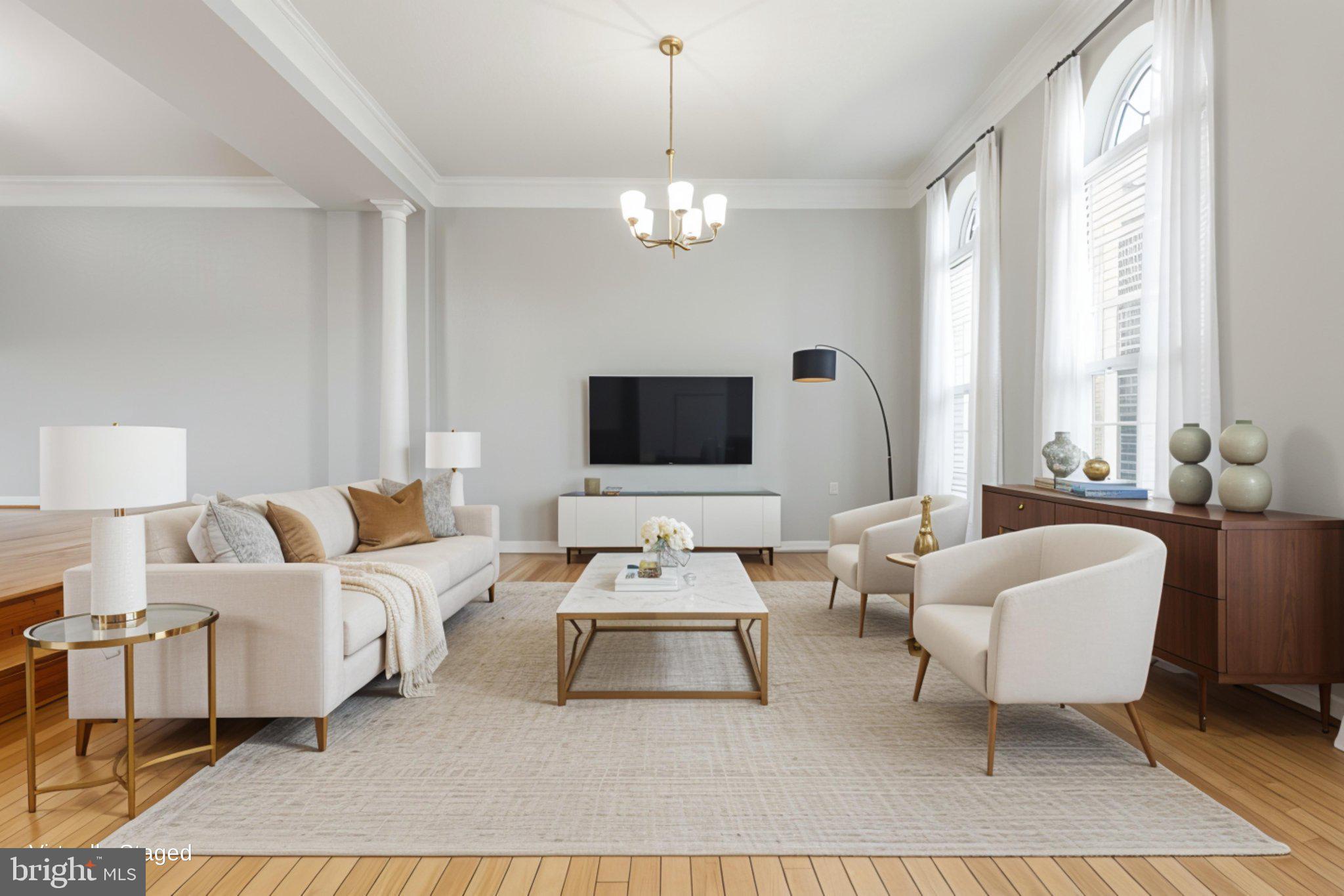 SQUIRREL HILL - Residential