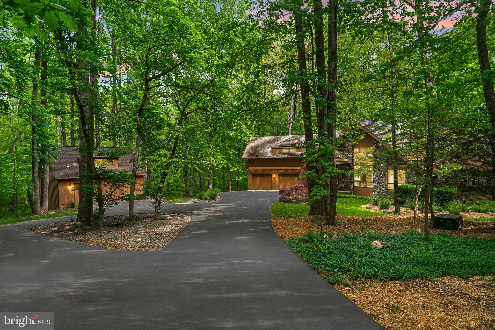 KINDLER OVERLOOK - Residential