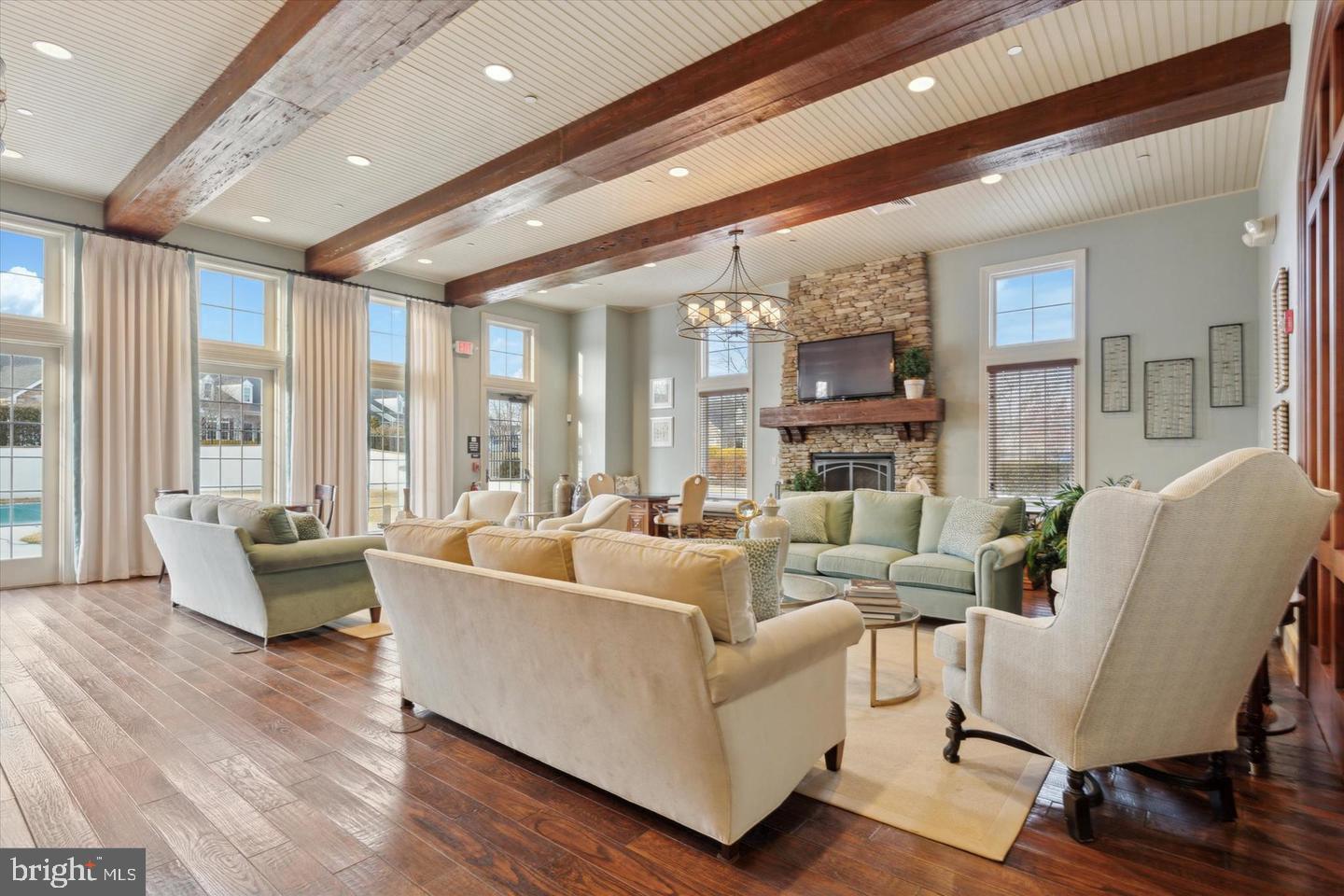 STONY CREEK FARMS - Residential