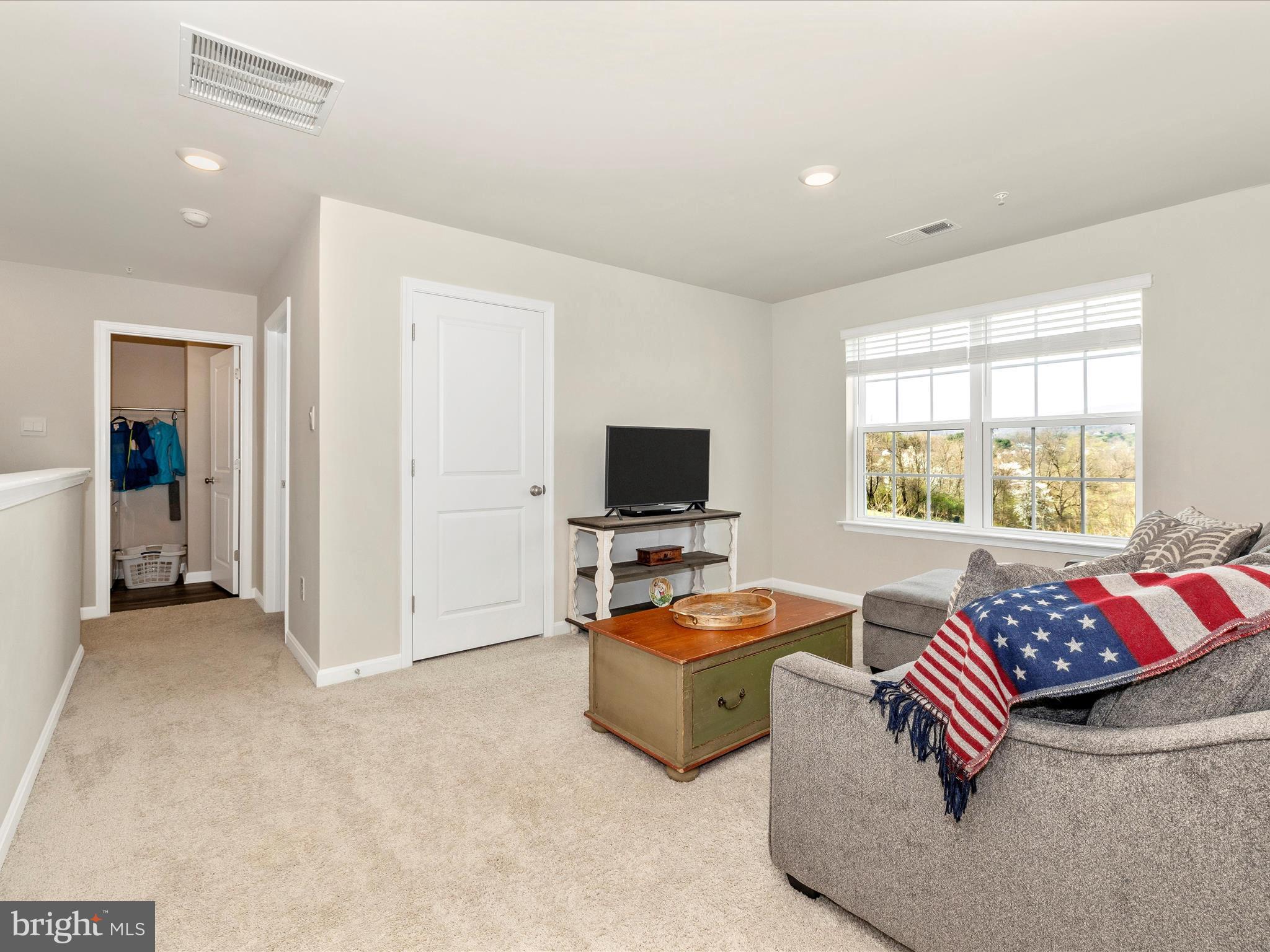 THE PRESERVE AT TUSCARORA - Residential