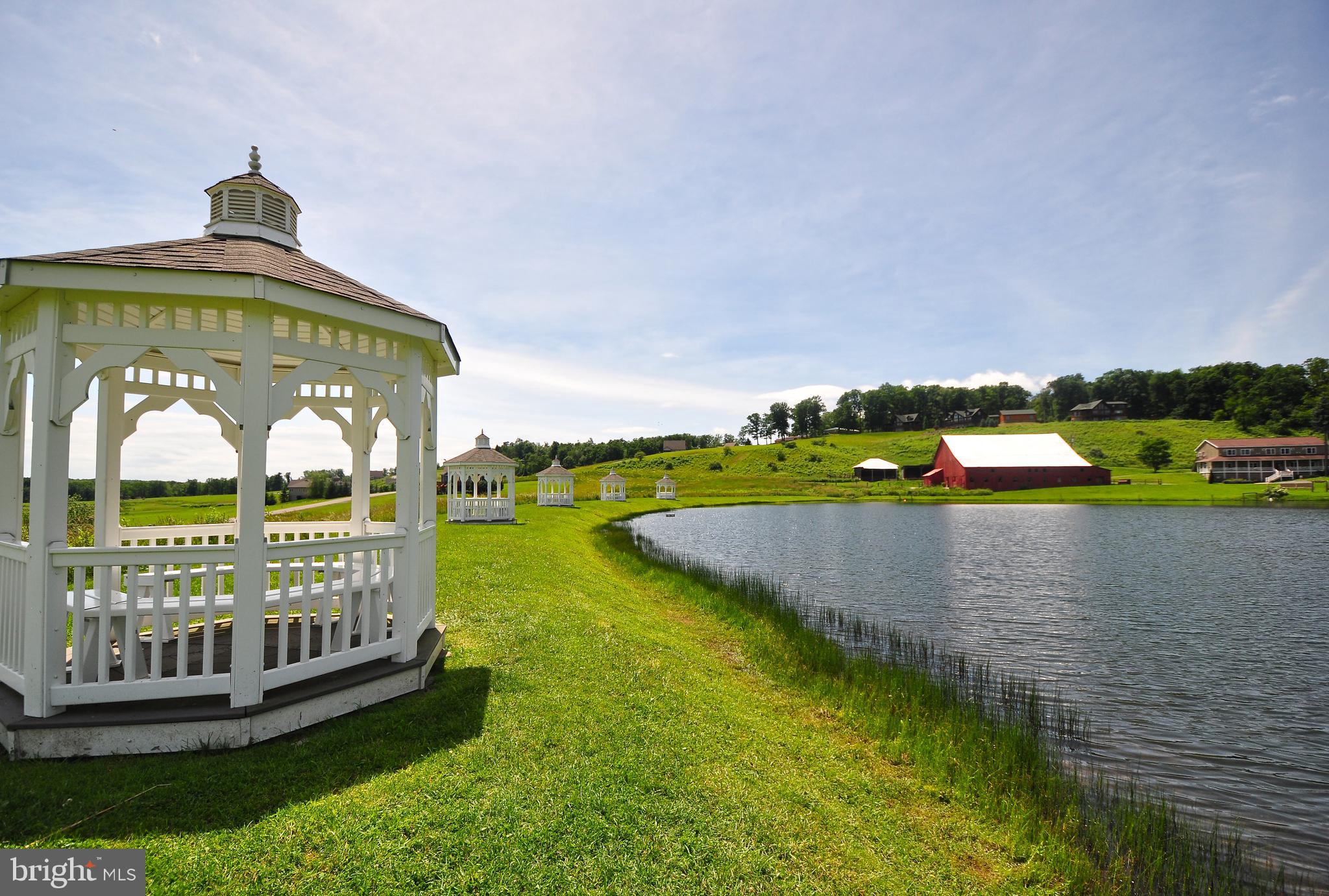 WATERFRONT GREENS - Residential