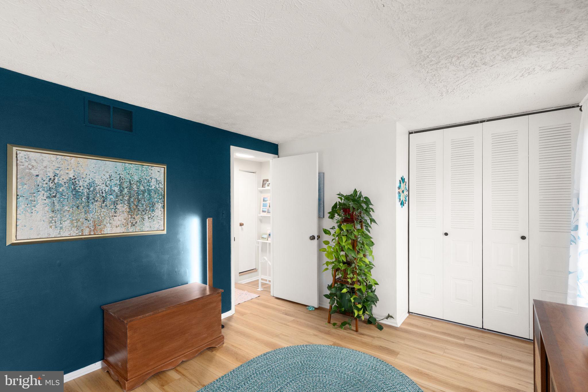 GREENBRIER HILLS - Residential