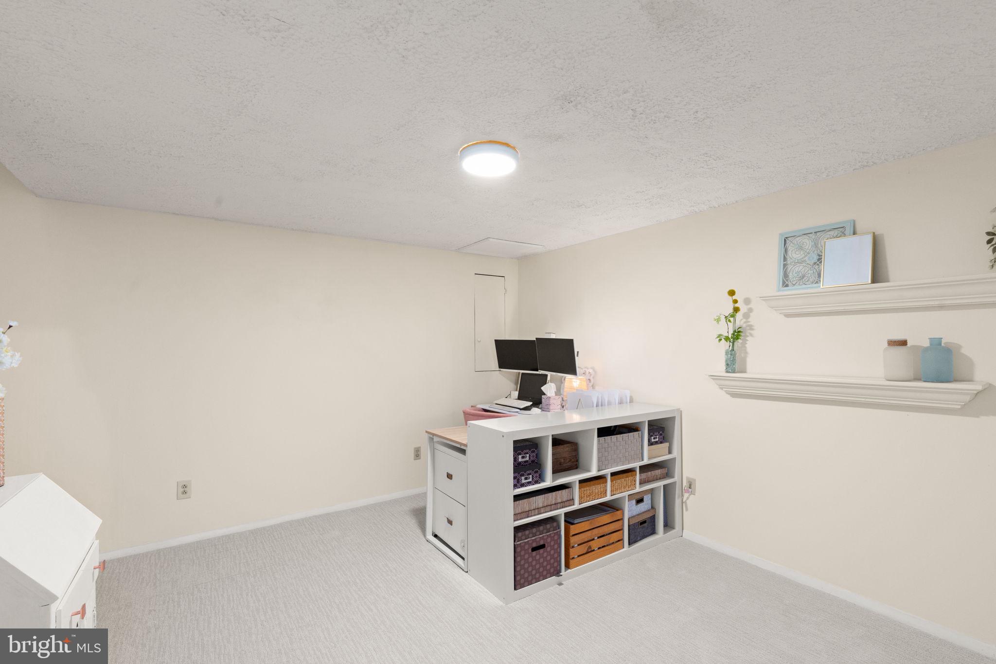 GREENBRIER HILLS - Residential