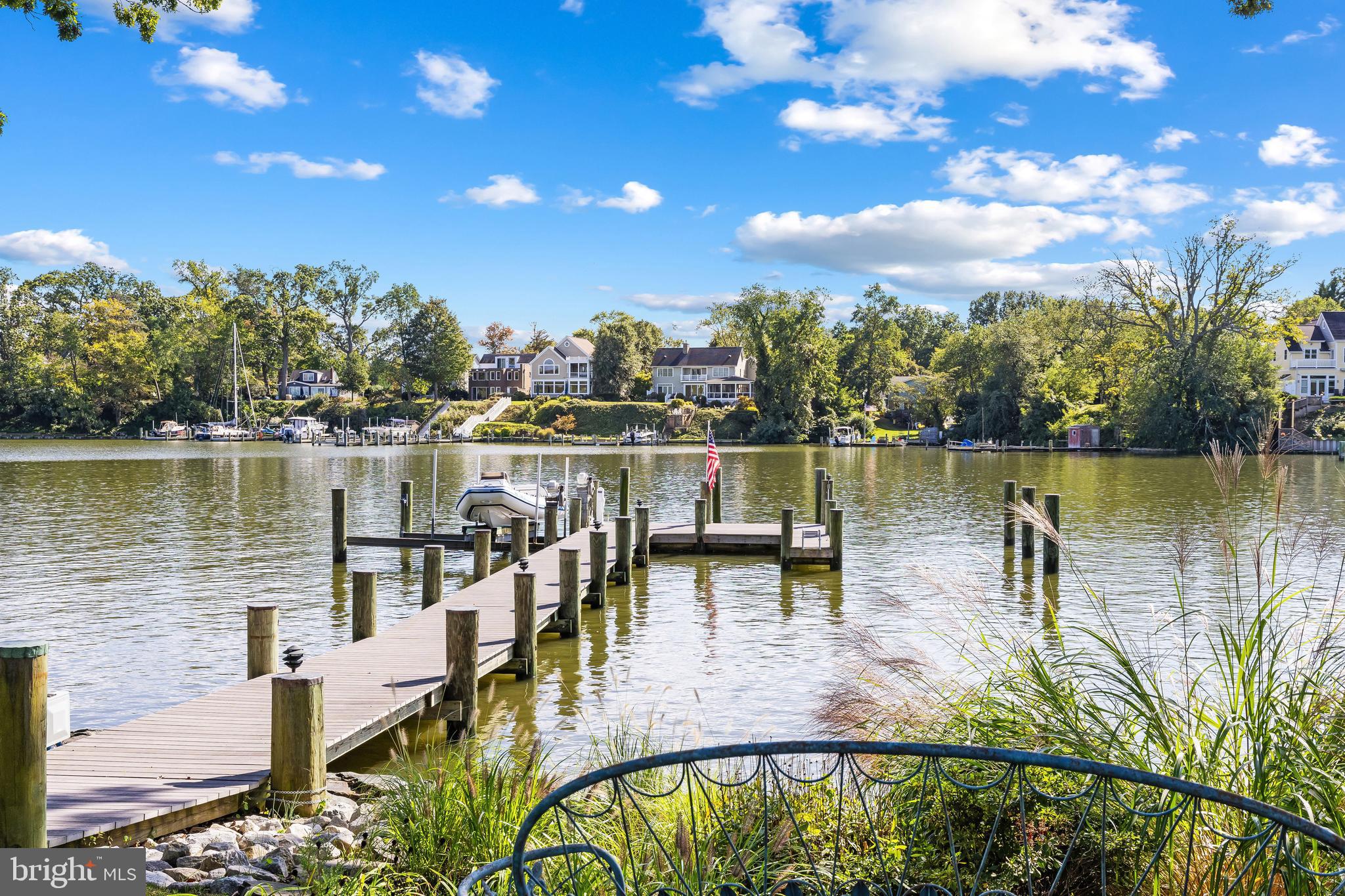 AMBERLEY - Residential