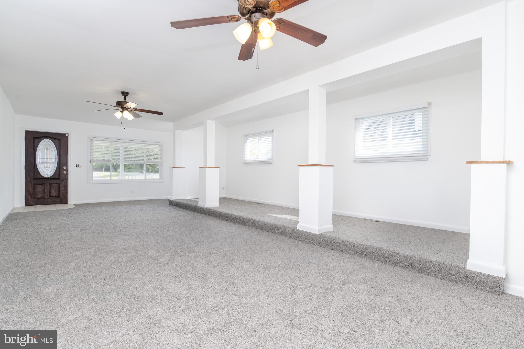 MIDDLE RIVER - Residential