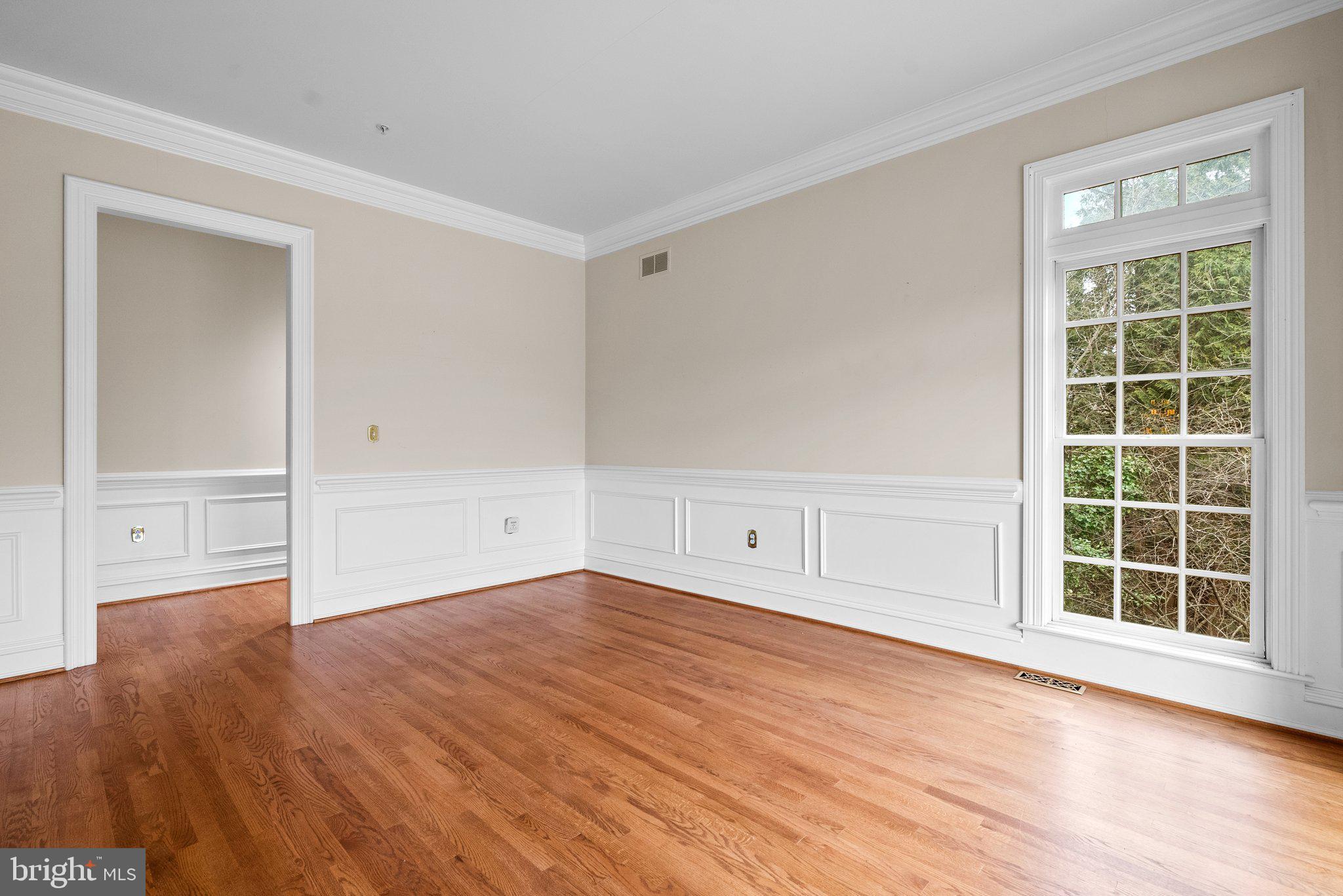 BRADLEY HILLS GROVE - Residential