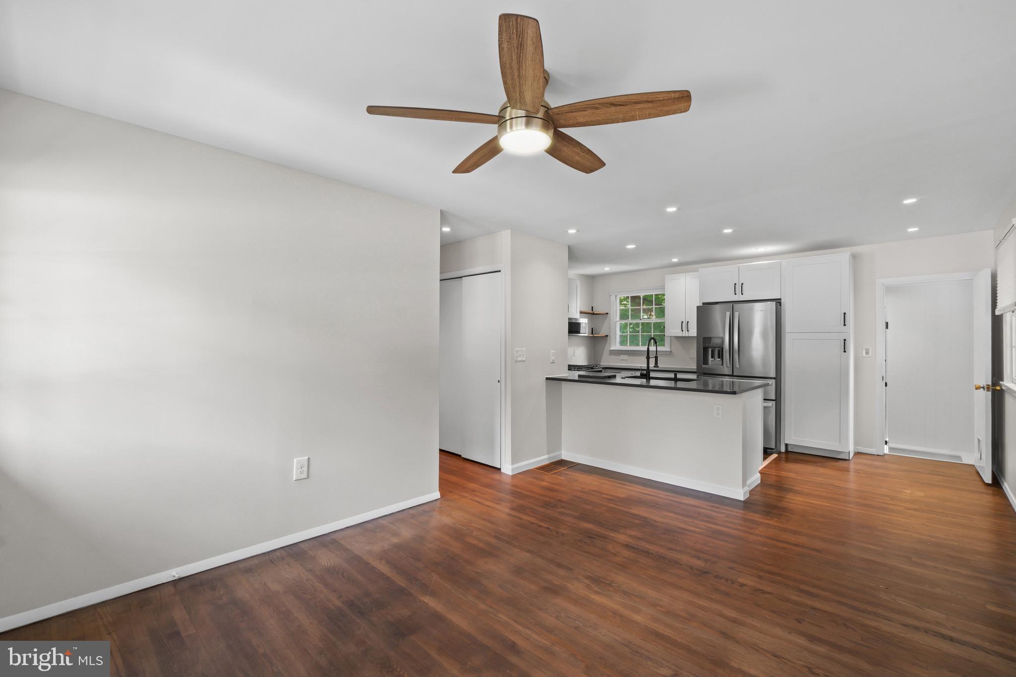 TOLLGATE - Residential