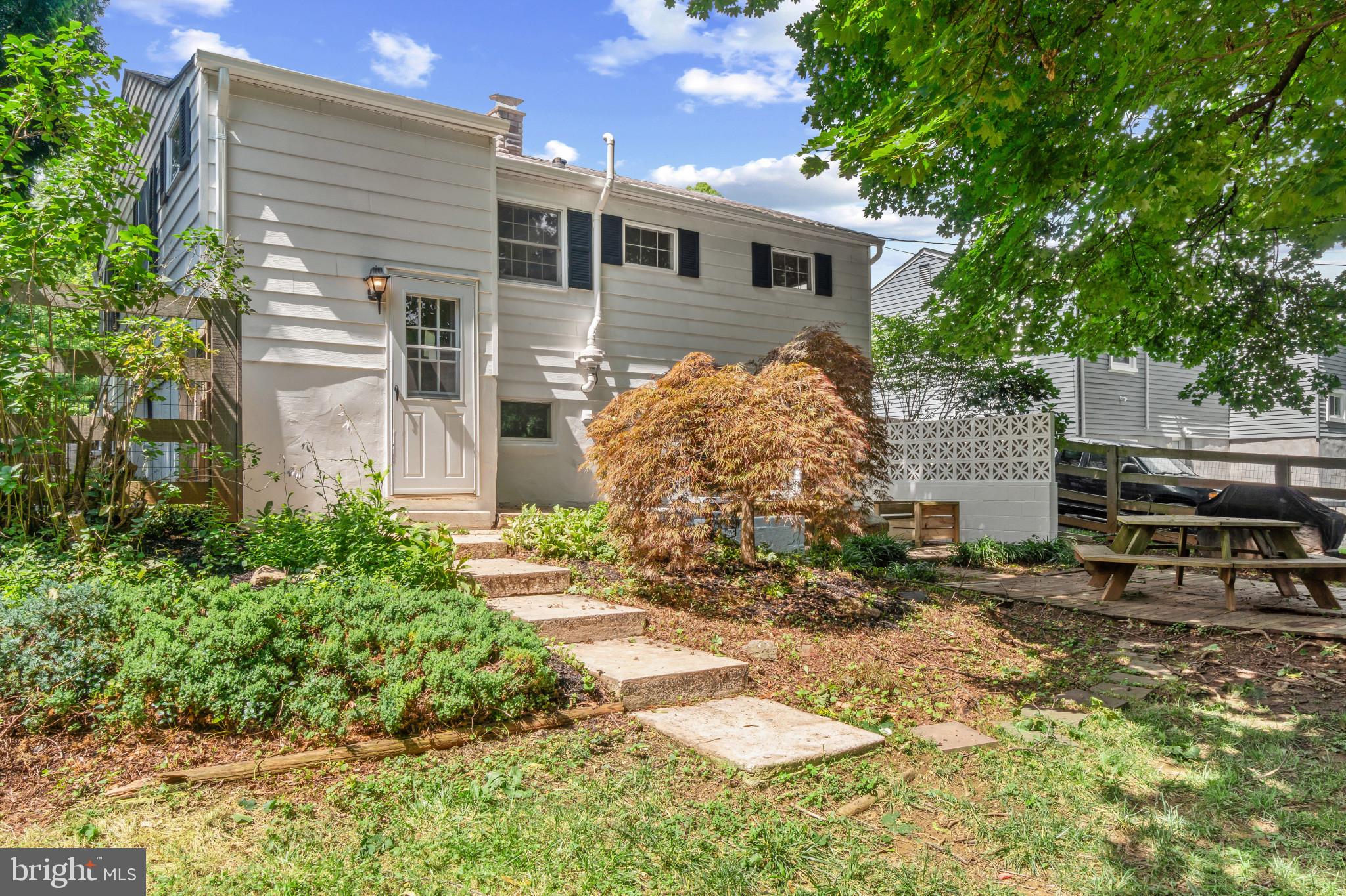 TOLLGATE - Residential