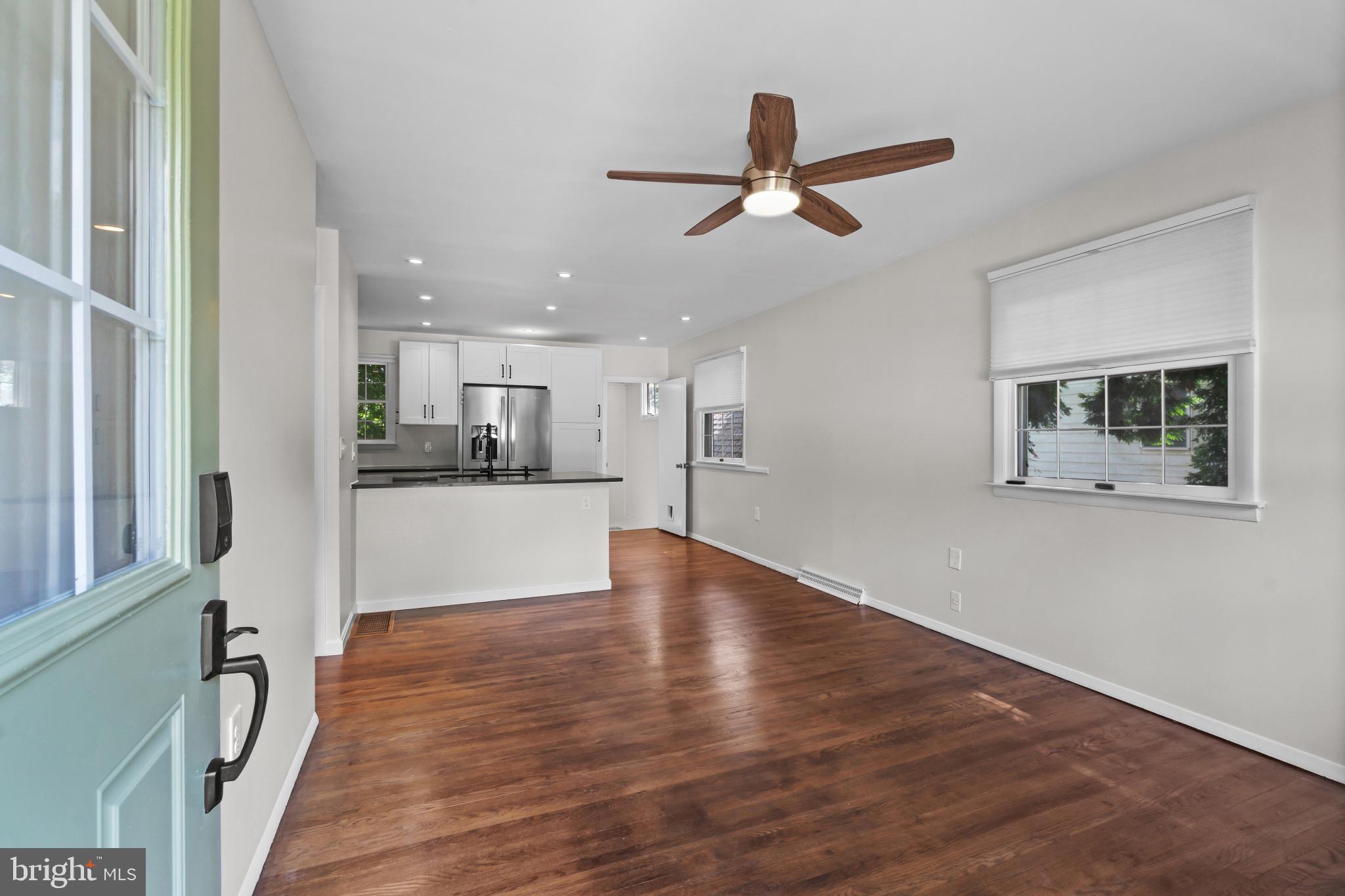 TOLLGATE - Residential