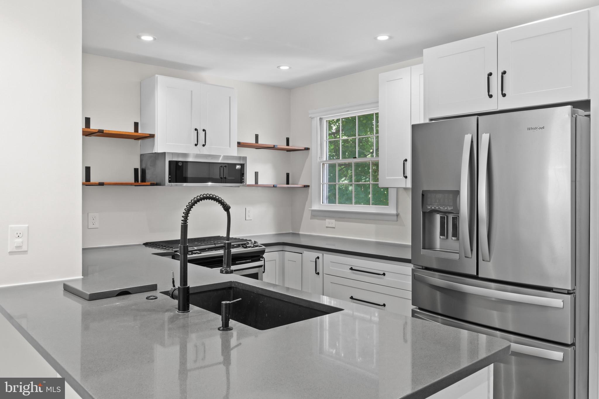 TOLLGATE - Residential
