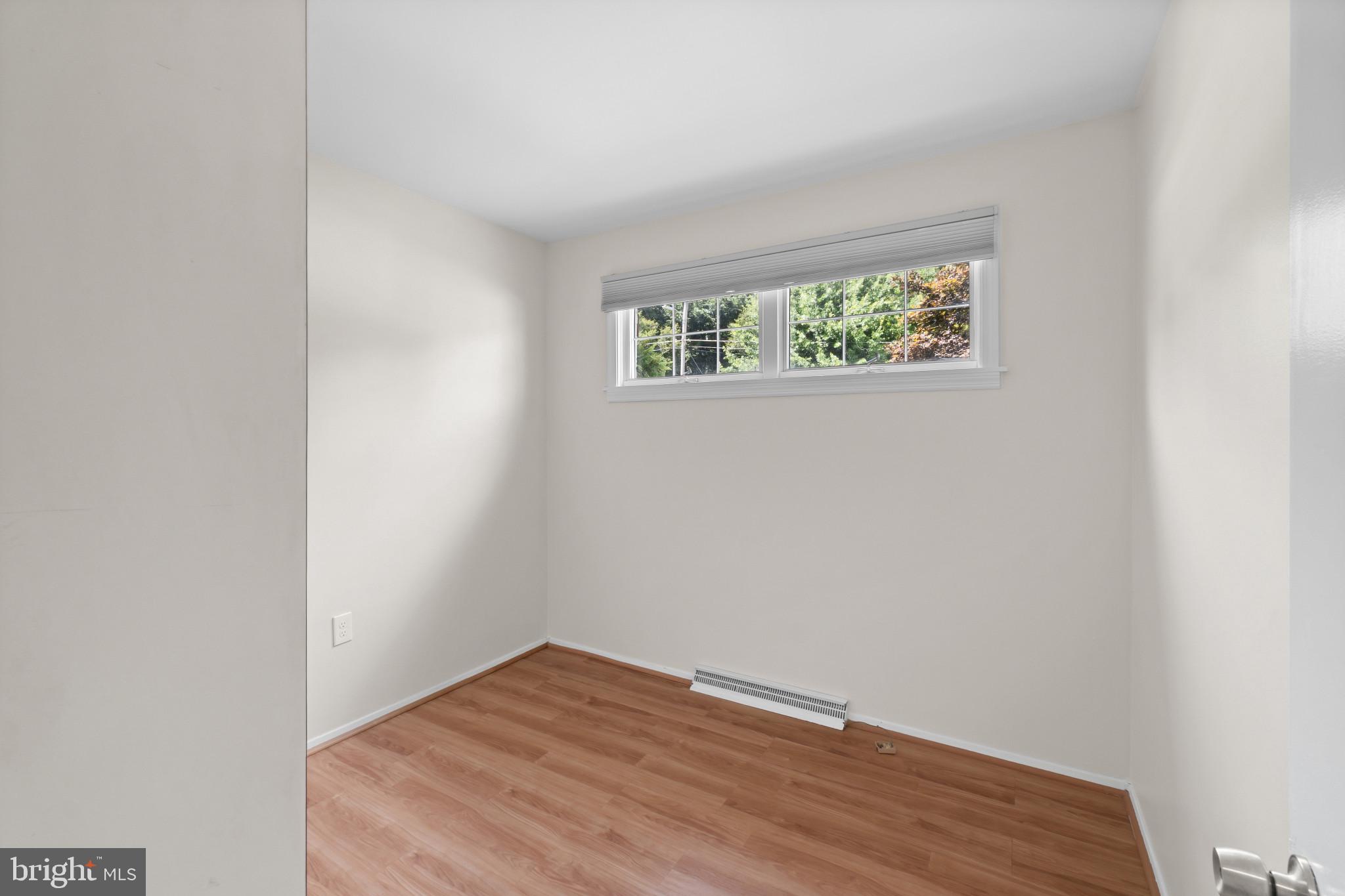 TOLLGATE - Residential