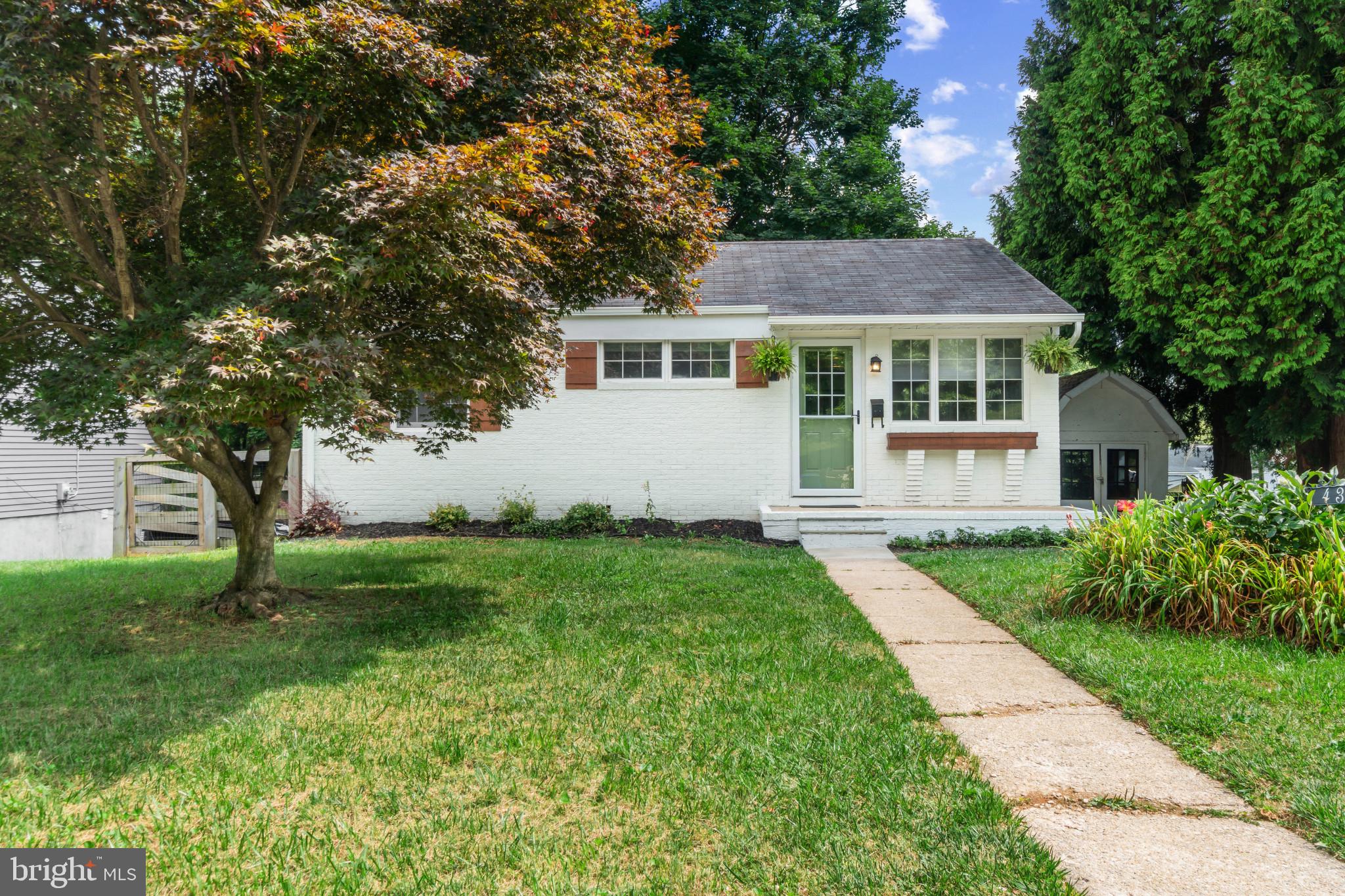 TOLLGATE - Residential