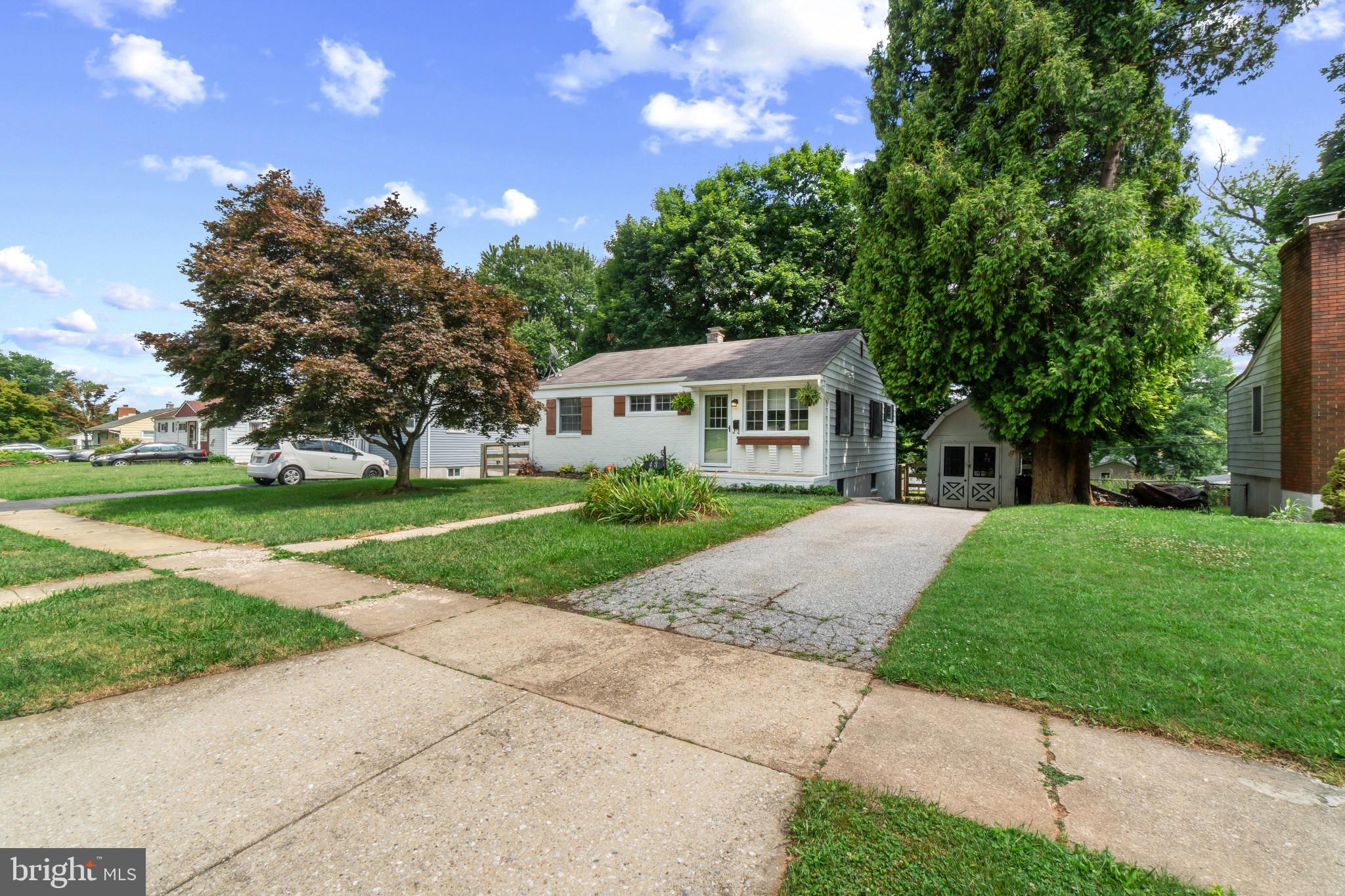 TOLLGATE - Residential