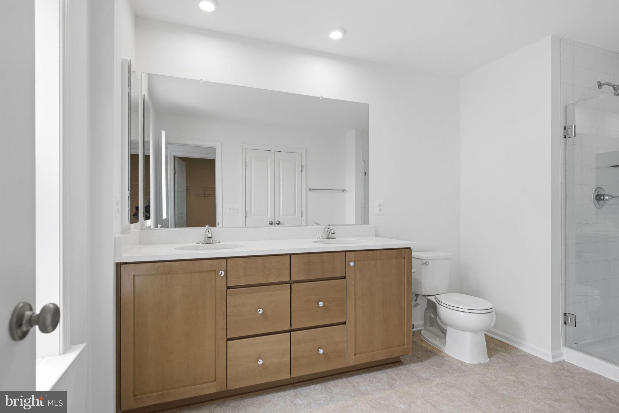 HUNTFIELD - Residential