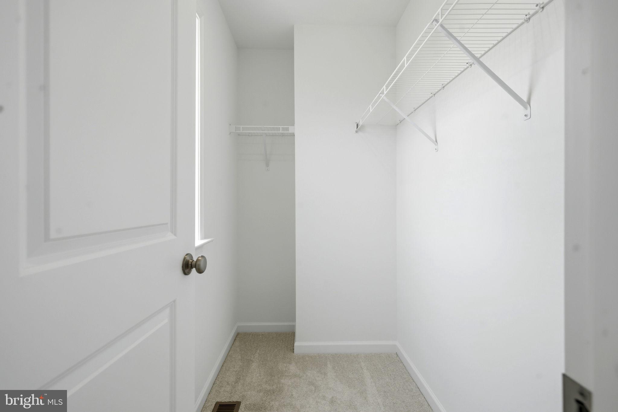HUNTFIELD - Residential