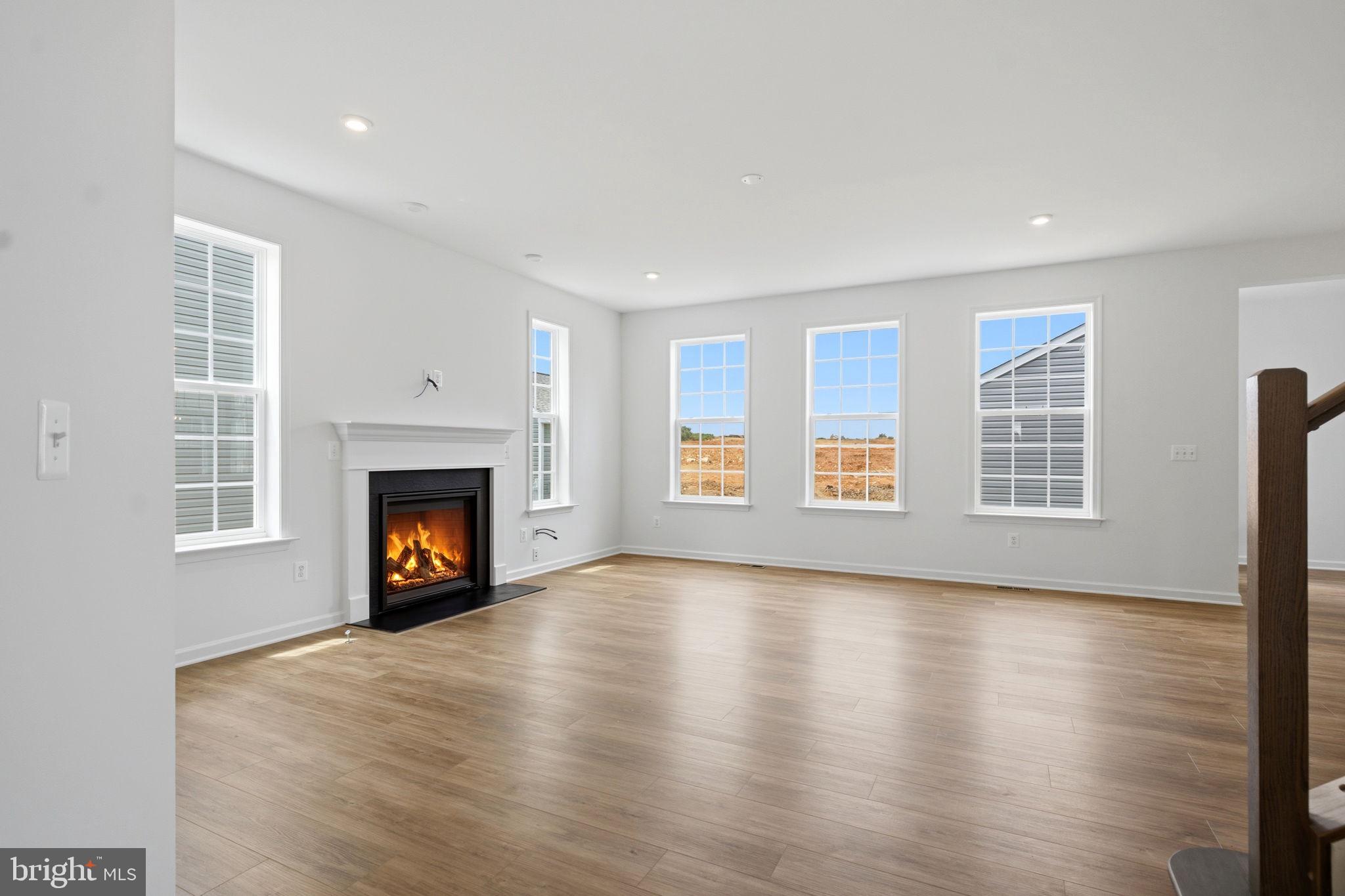 HUNTFIELD - Residential