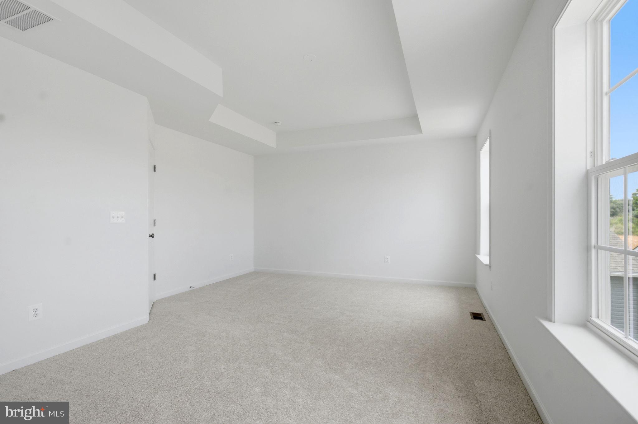 HUNTFIELD - Residential