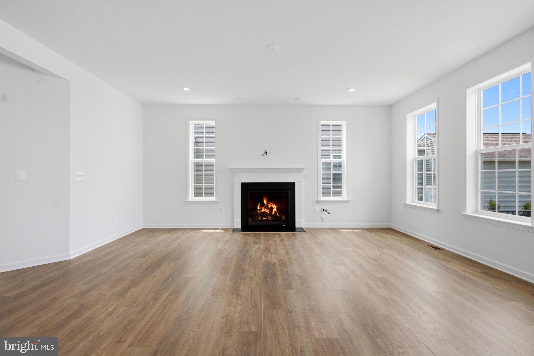 HUNTFIELD - Residential