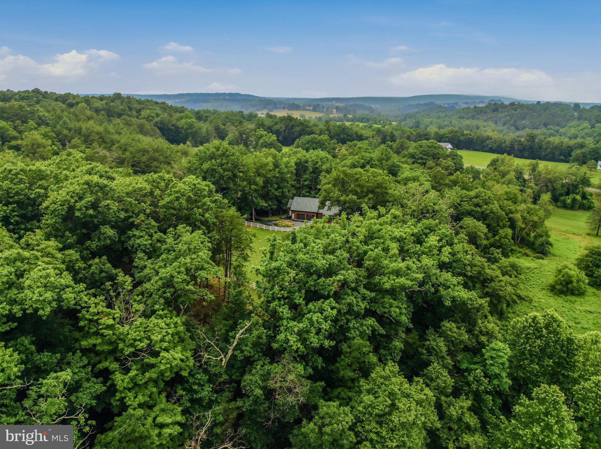 OLD MILL MANOR - Residential
