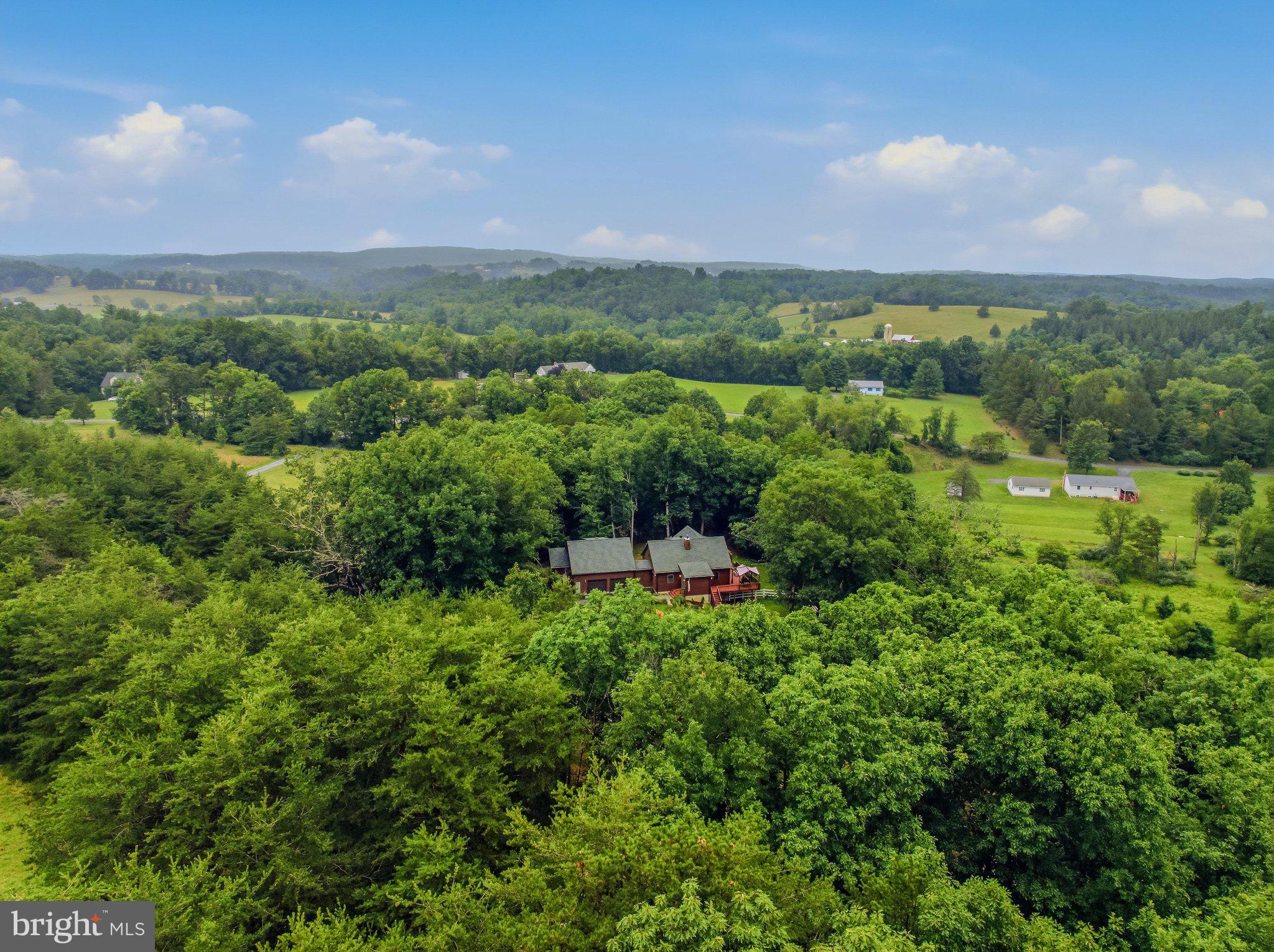 OLD MILL MANOR - Residential