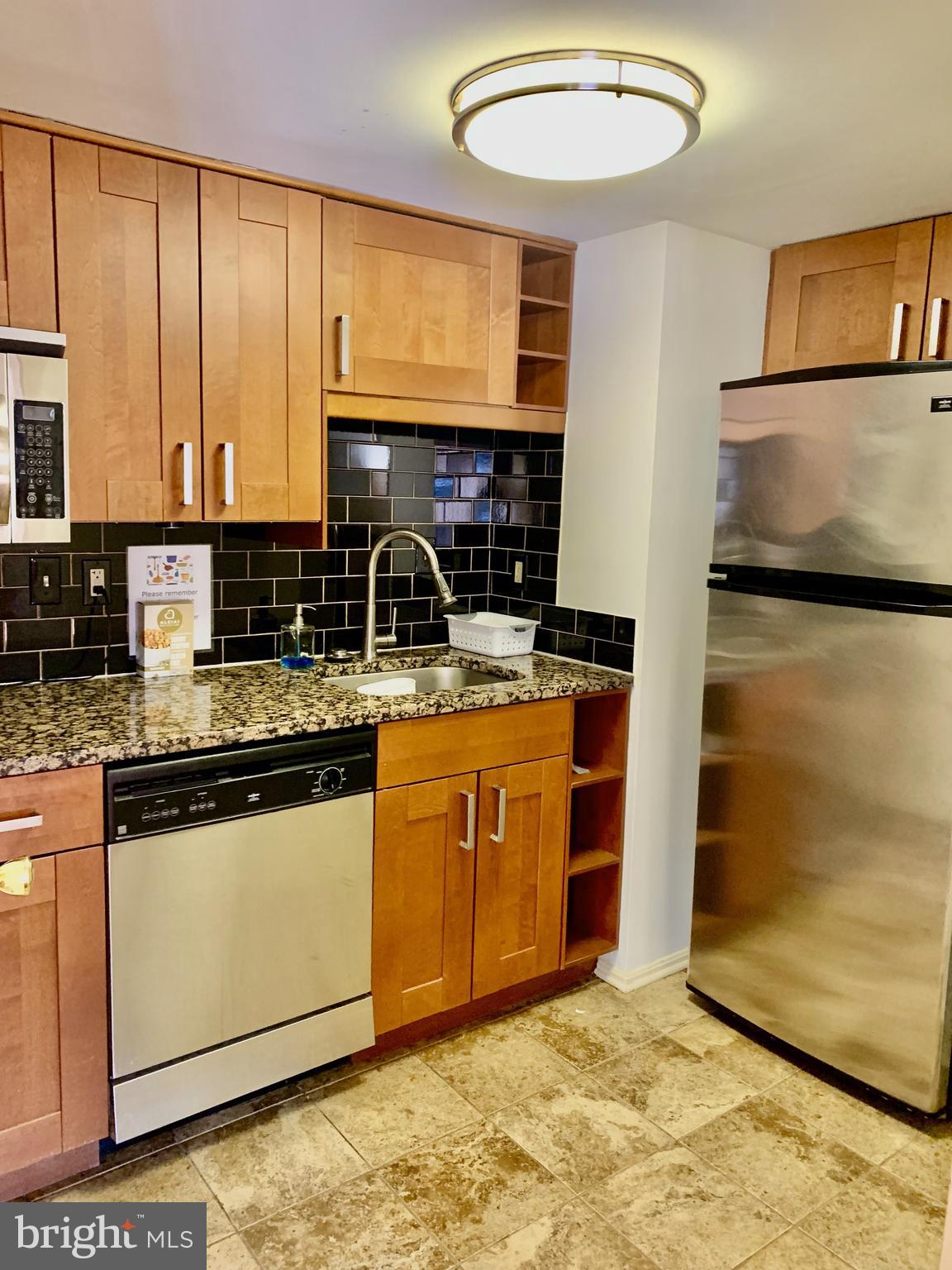 ASTORIA CONDOMINIUM - Residential