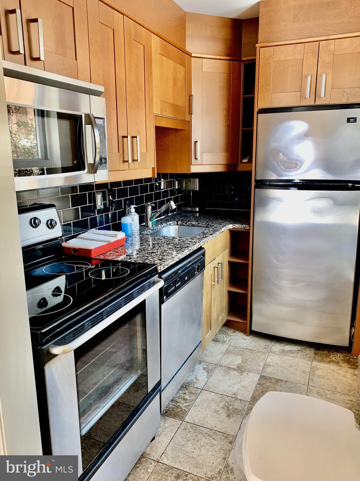 ASTORIA CONDOMINIUM - Residential