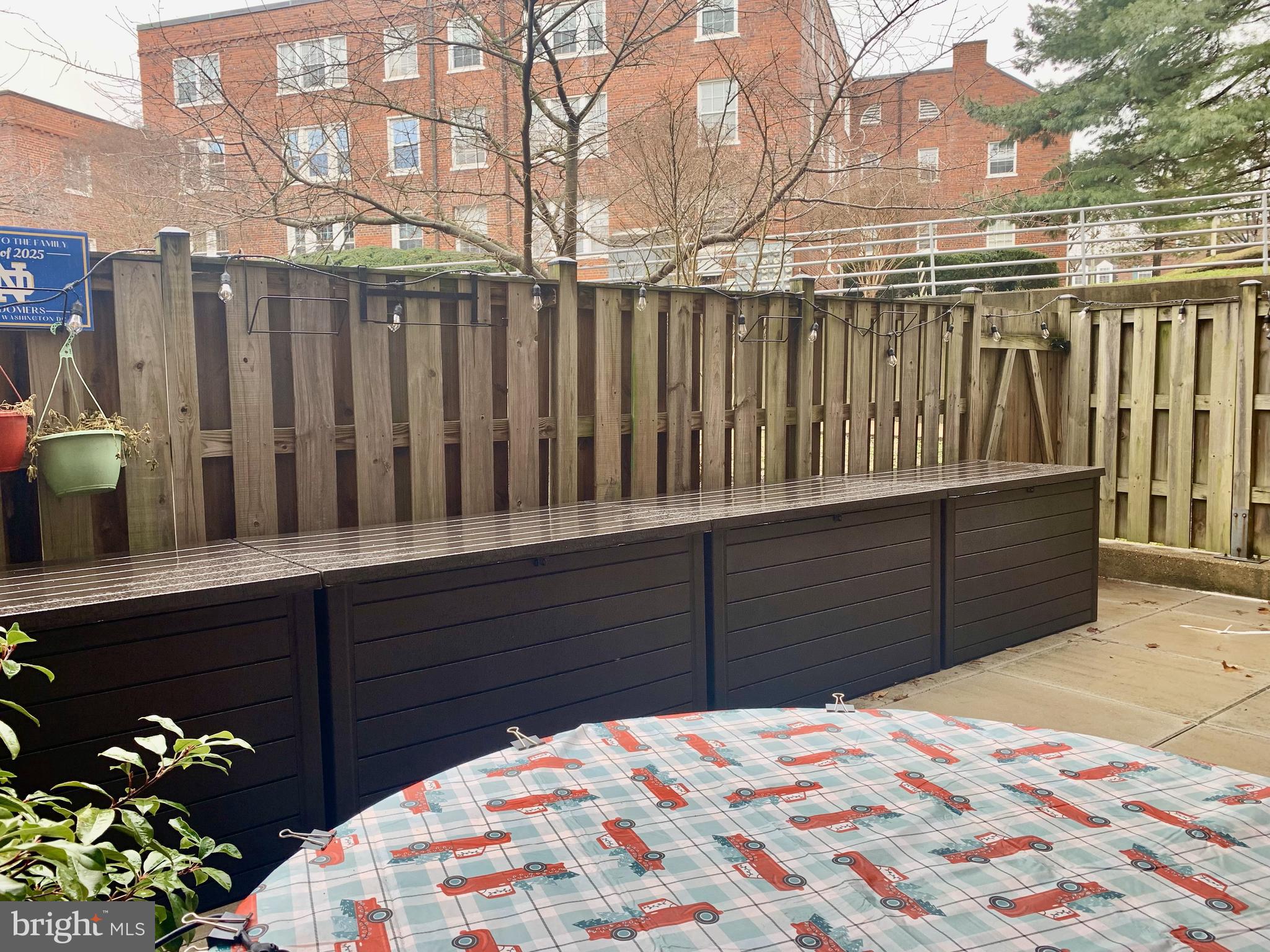 ASTORIA CONDOMINIUM - Residential