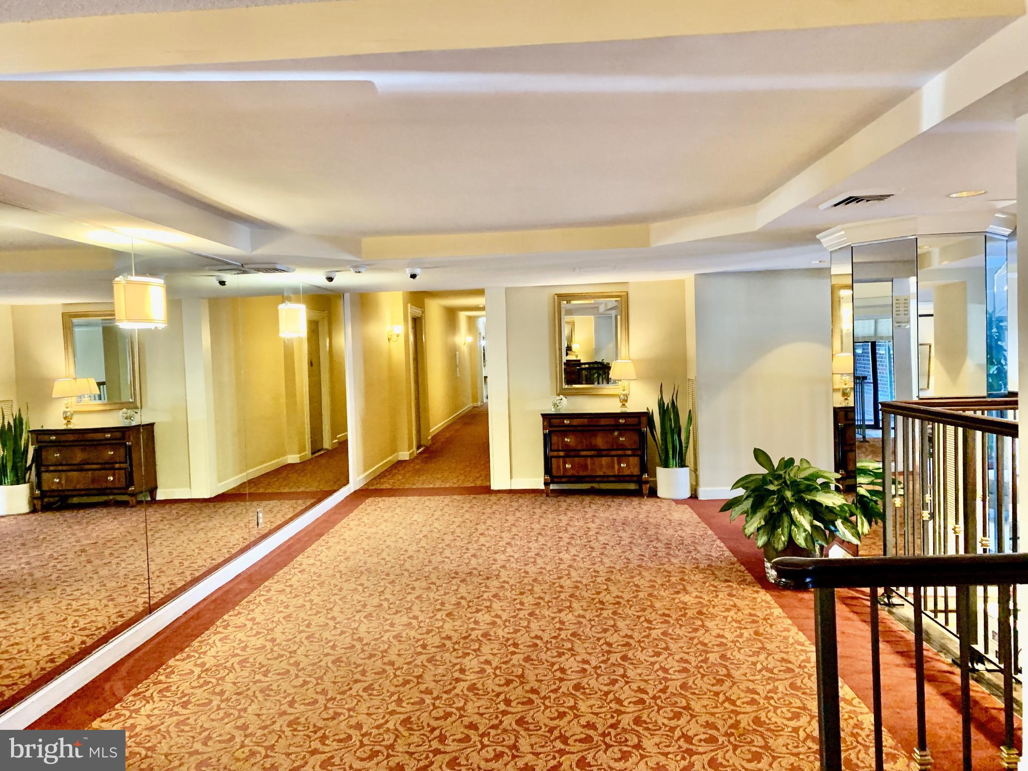 ASTORIA CONDOMINIUM - Residential