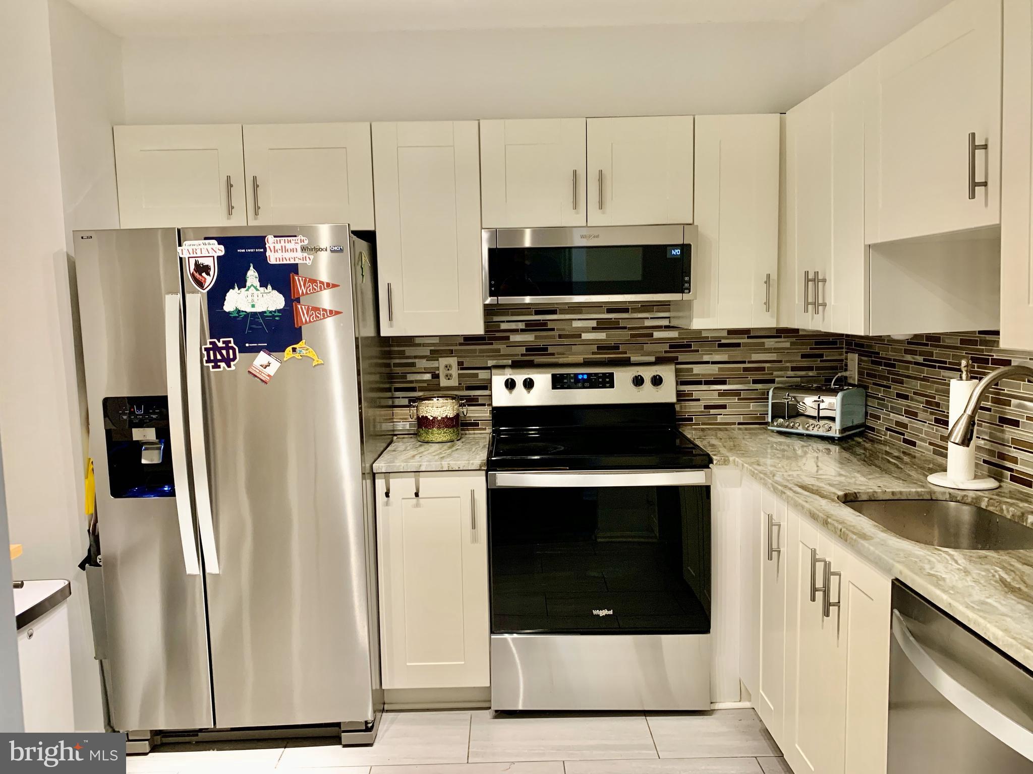 ASTORIA CONDOMINIUM - Residential
