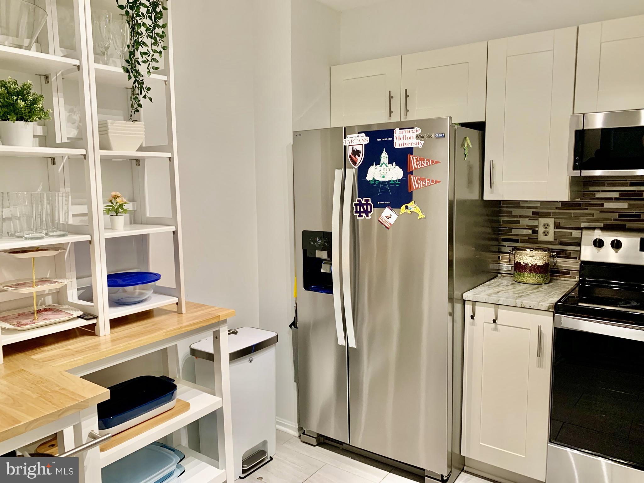 ASTORIA CONDOMINIUM - Residential